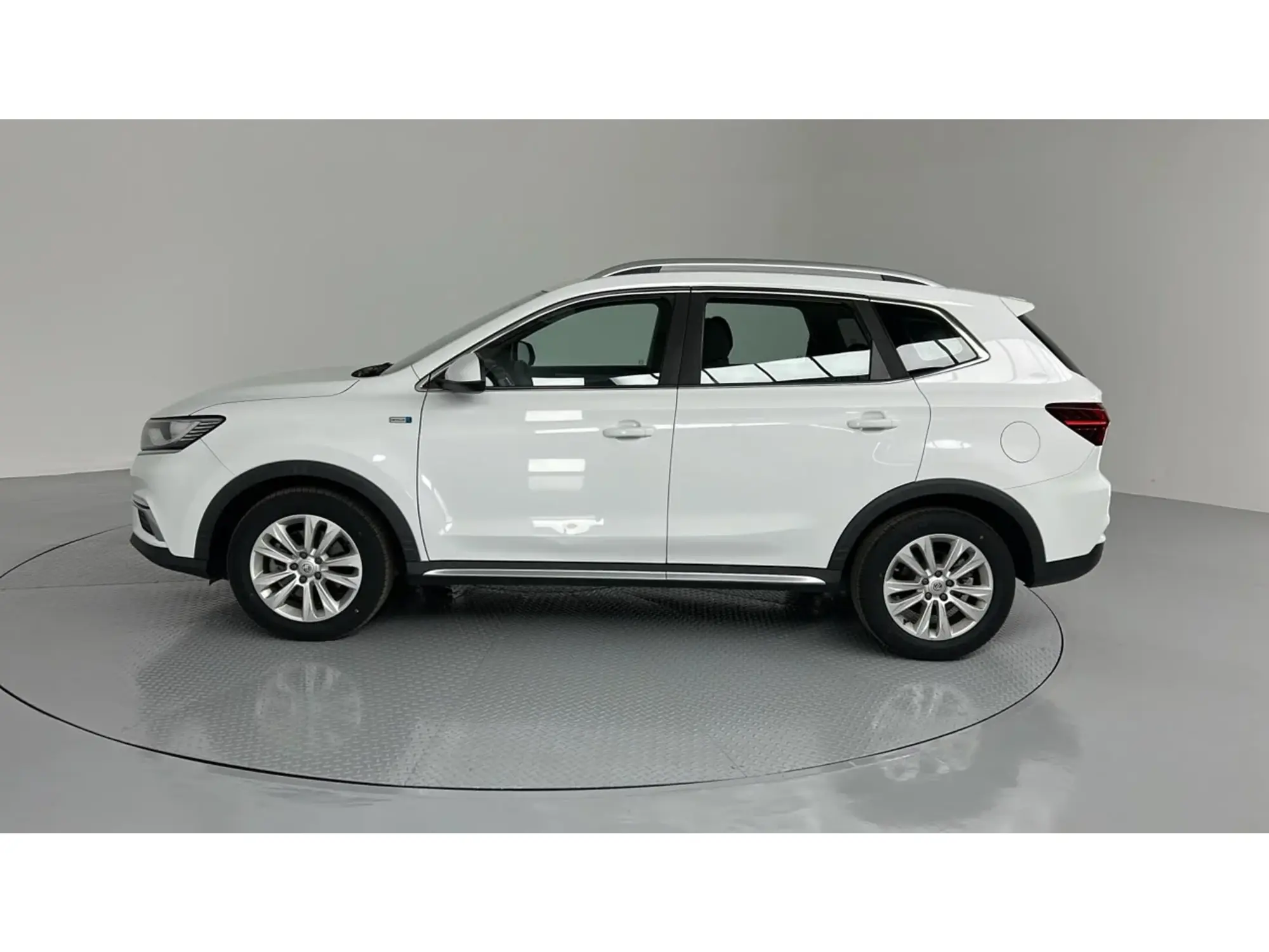MG RX5 STD 2023