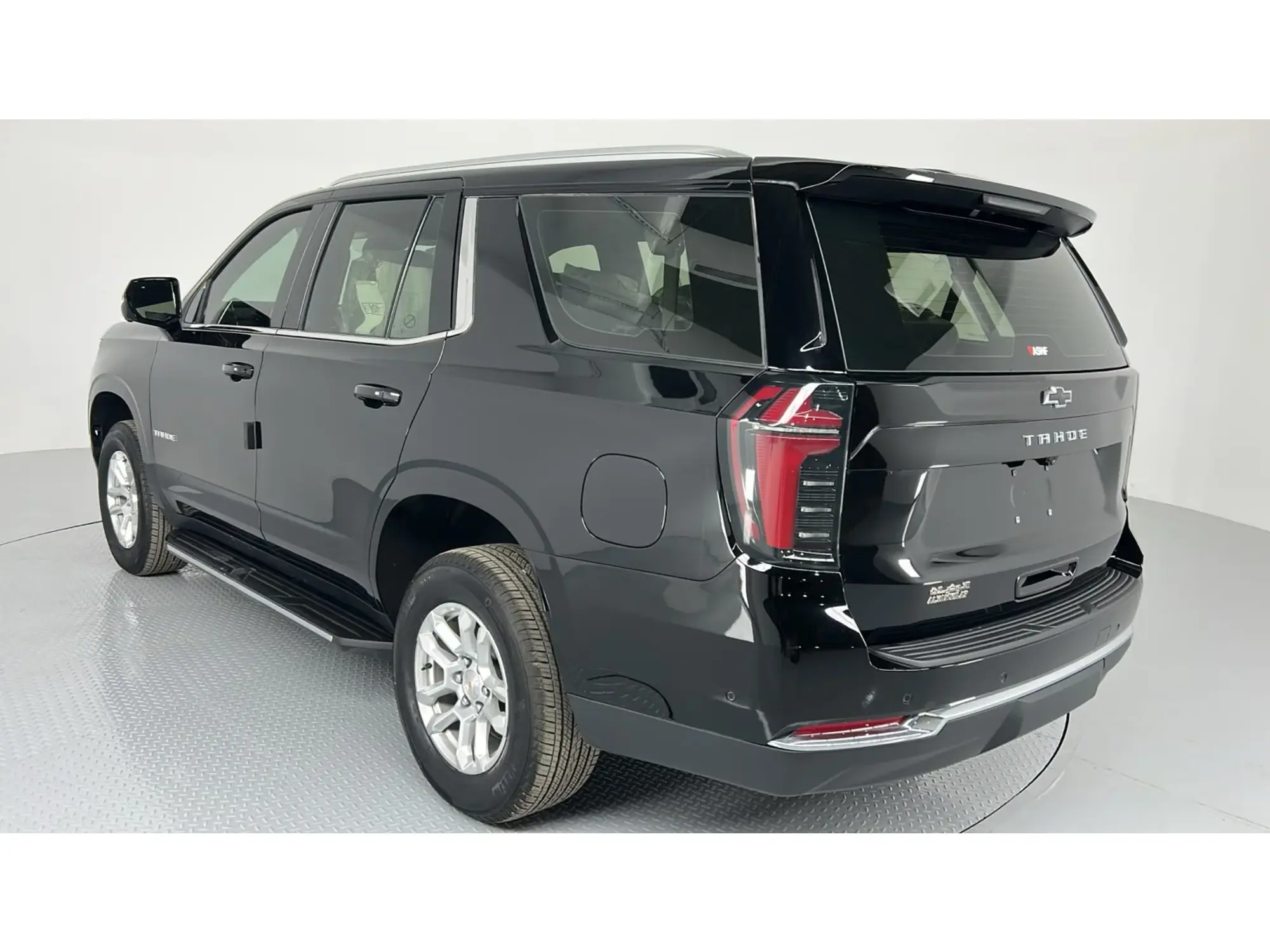 Chevrolet Tahoe LS RWD 2025