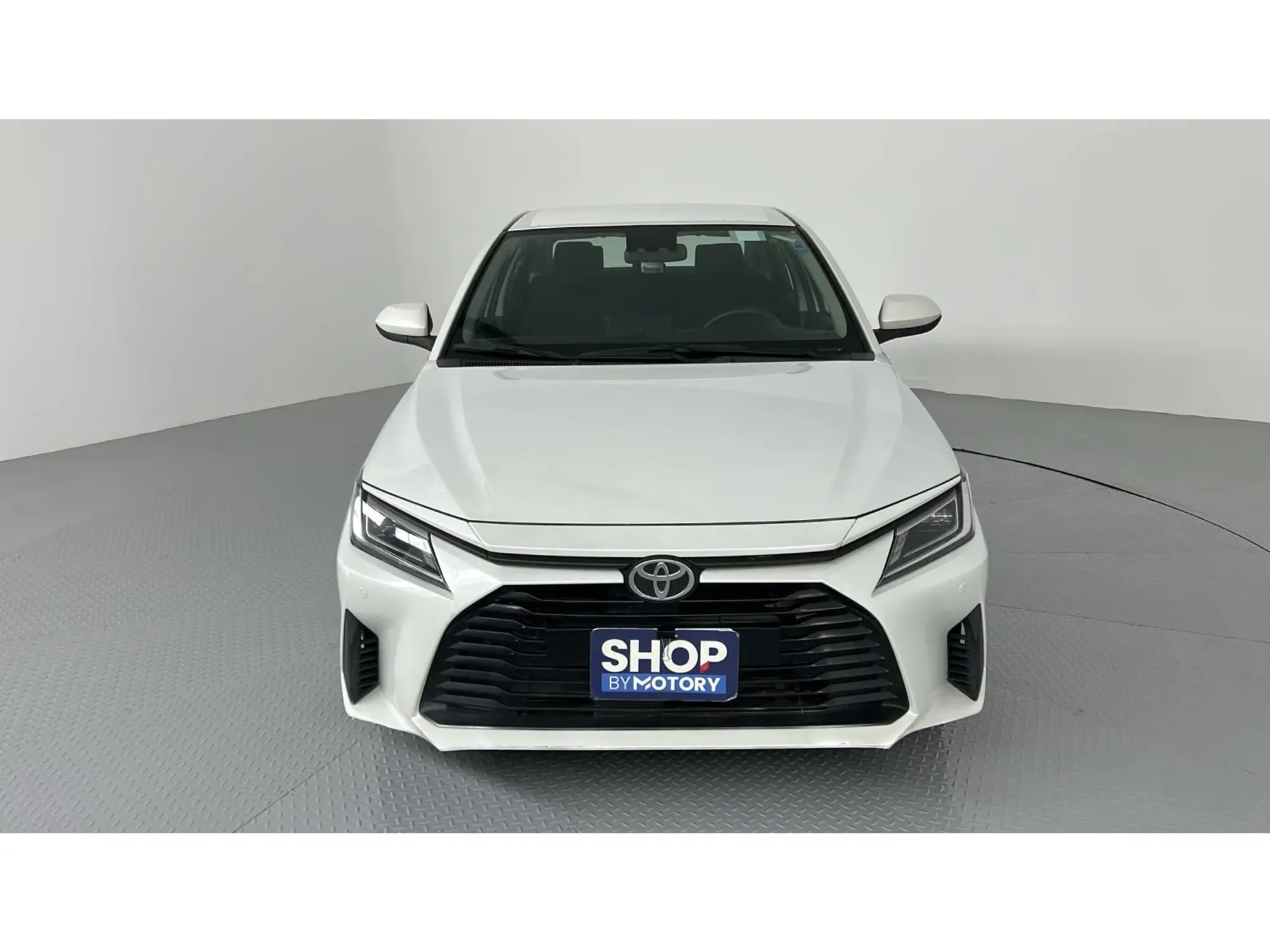 Toyota Yaris Y PLUS 1.3L 2024
