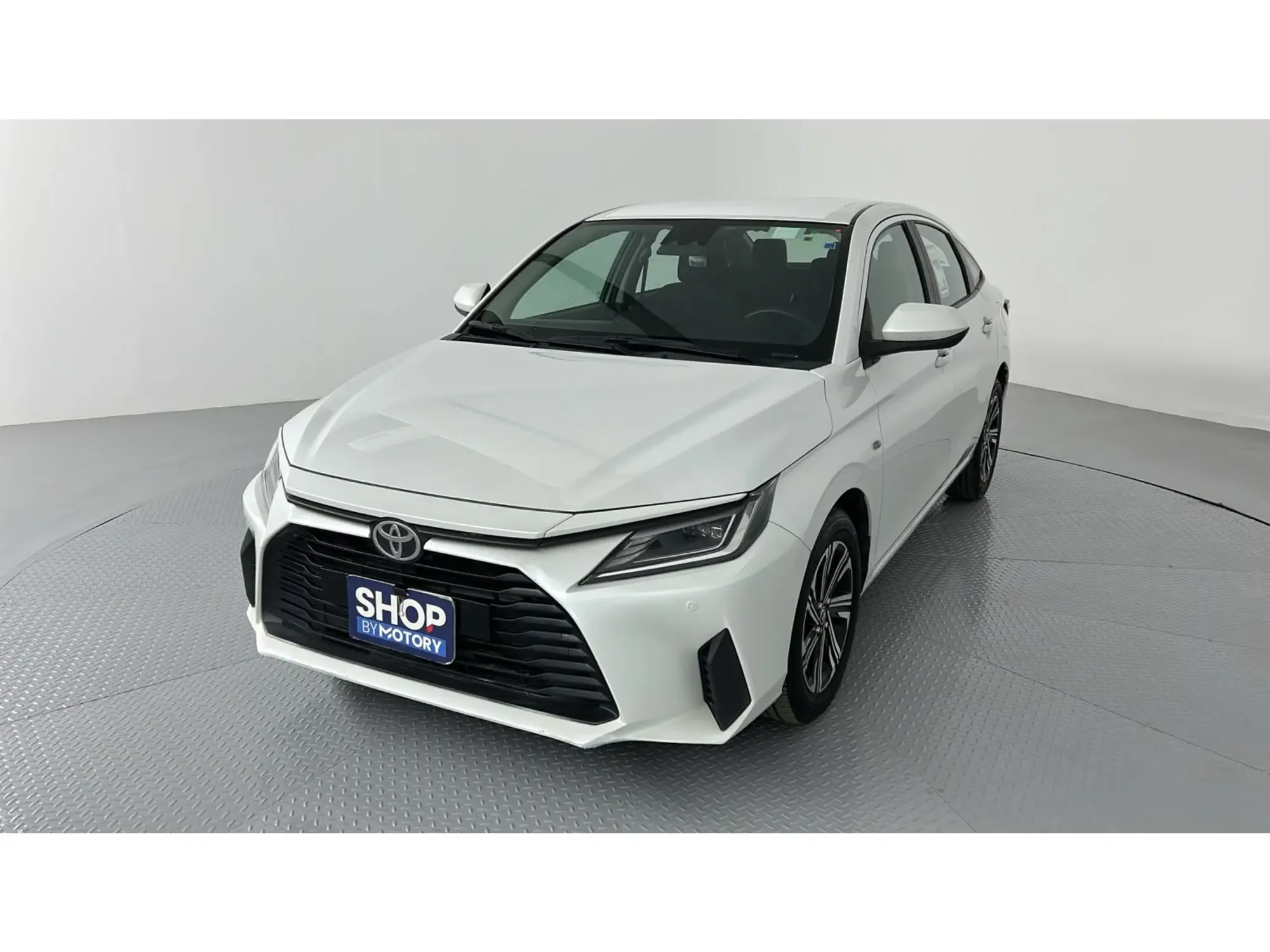 Toyota Yaris Y PLUS 1.3L 2024
