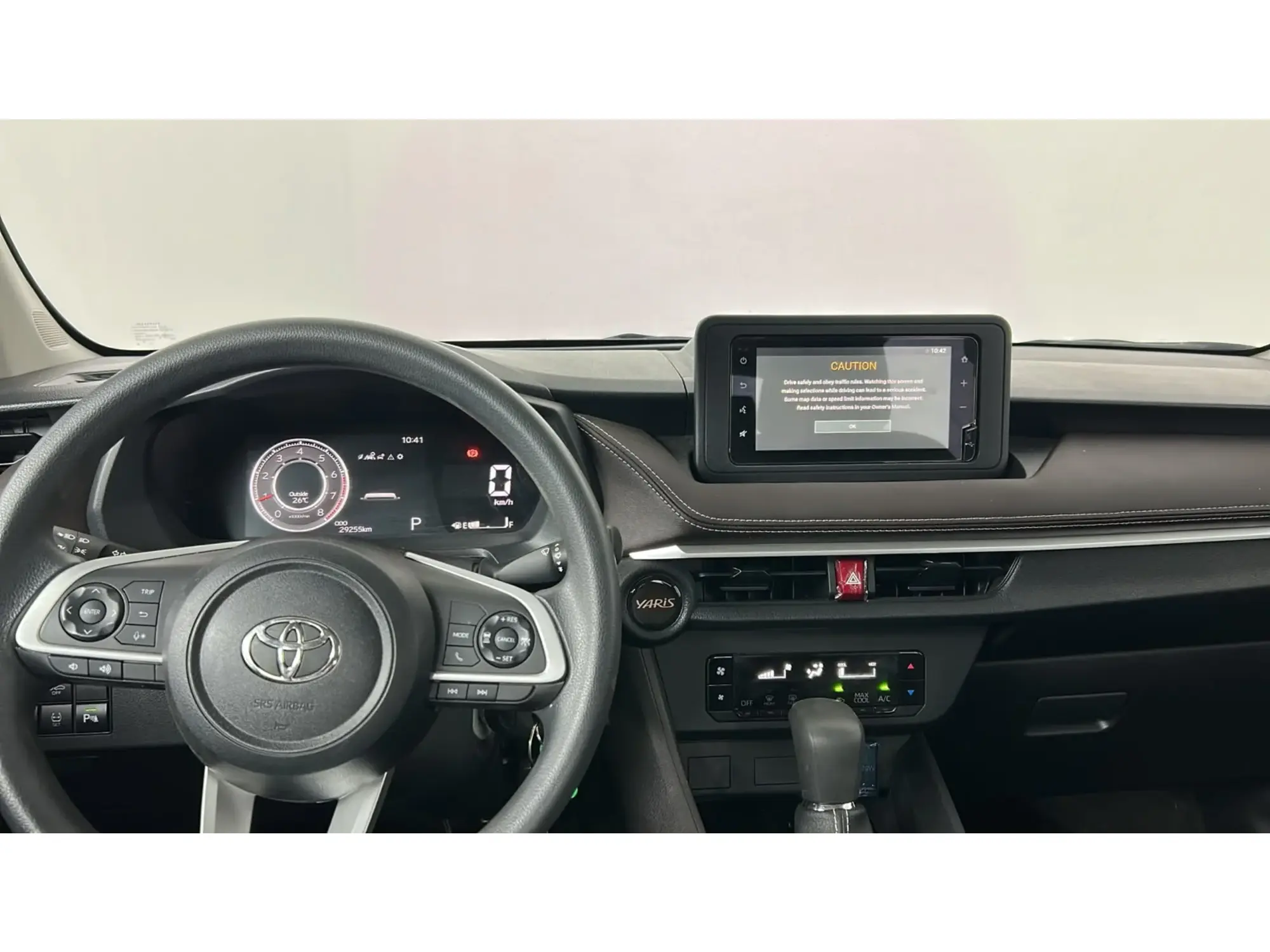 Toyota Yaris Y PLUS 1.3L 2024