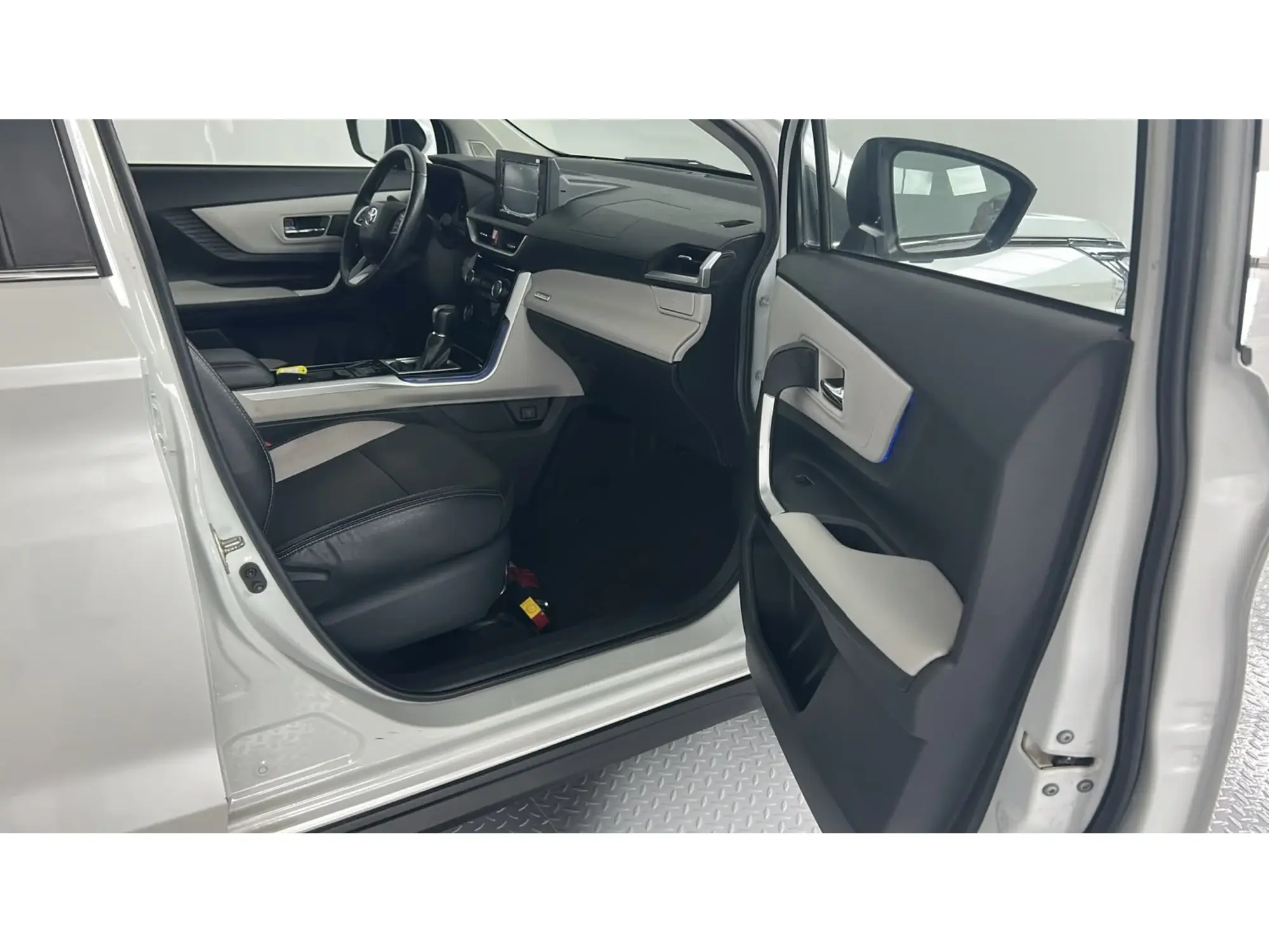 Toyota VELOZ GLX 2024
