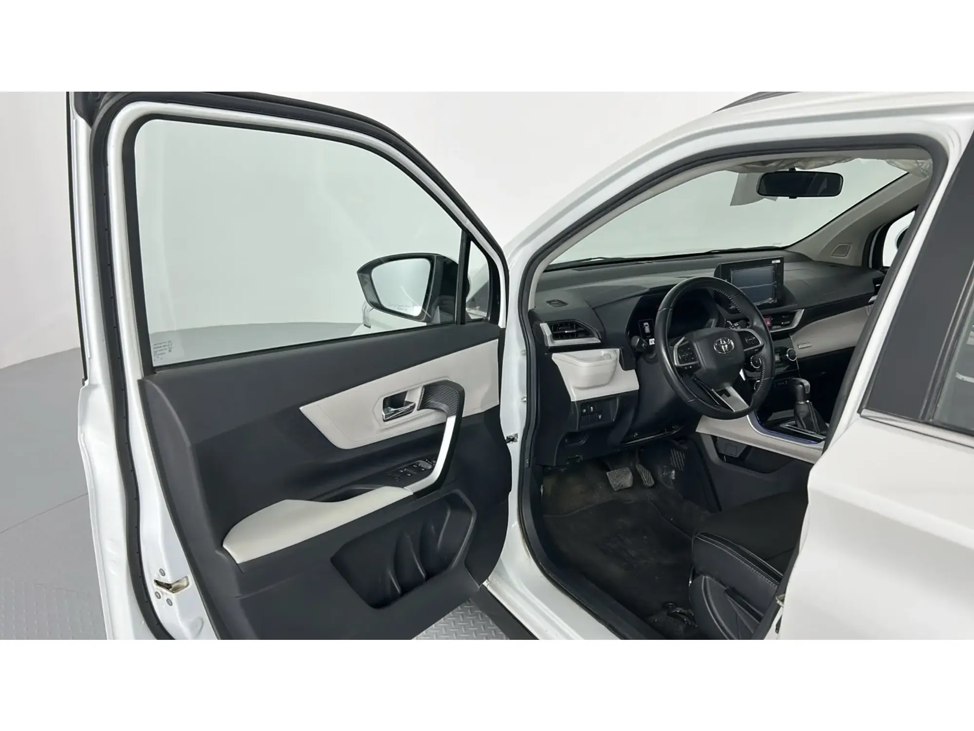 Toyota VELOZ GLX 2024