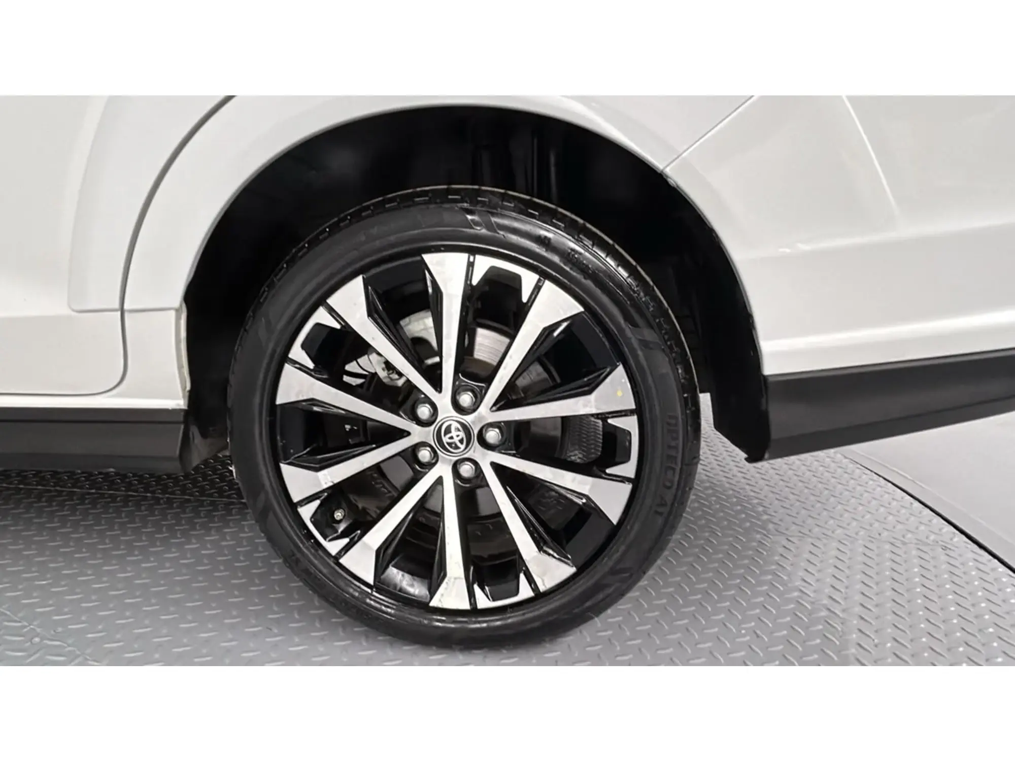 Toyota VELOZ GLX 2024