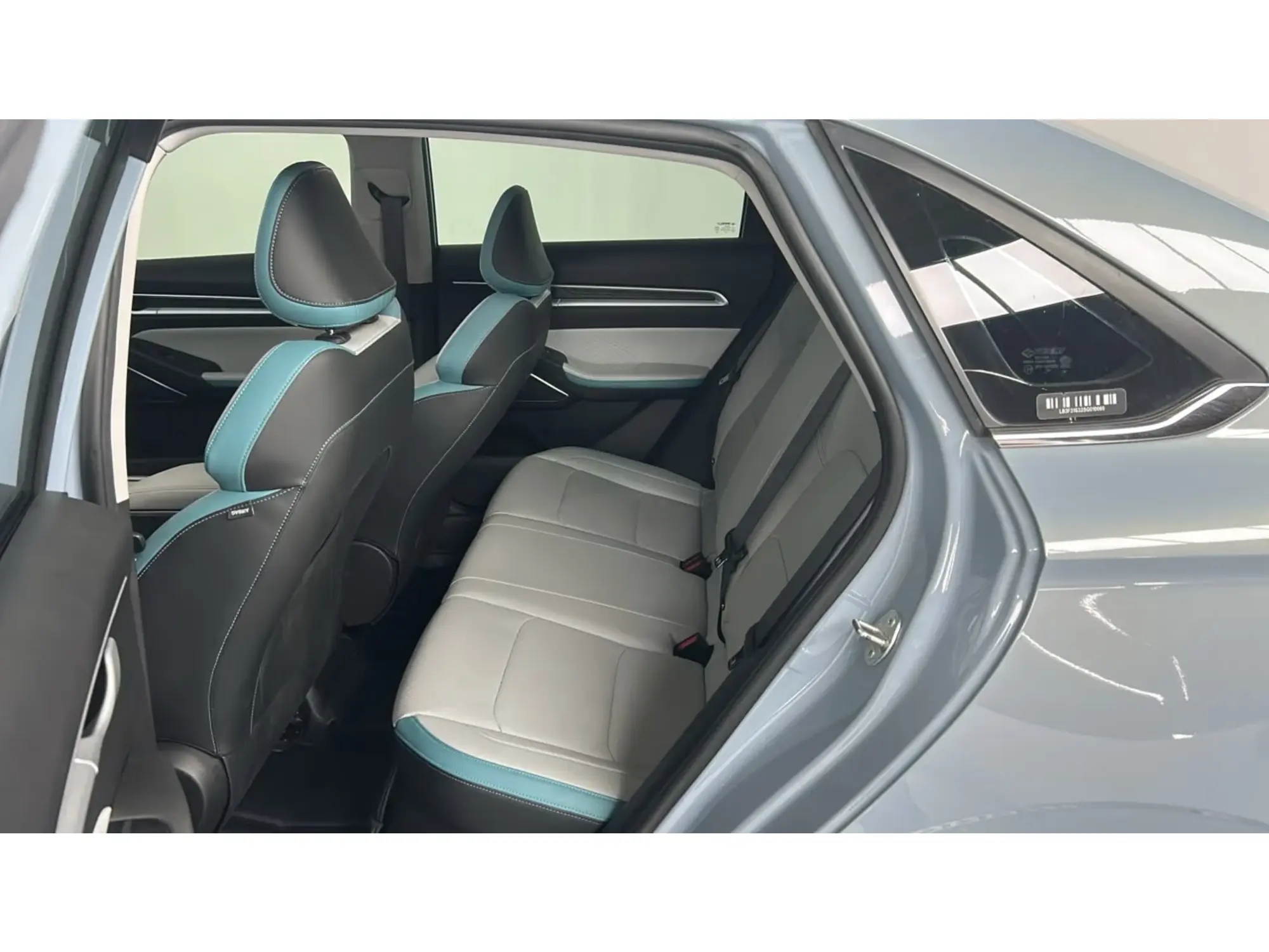 Geely Emgrand GF 2025