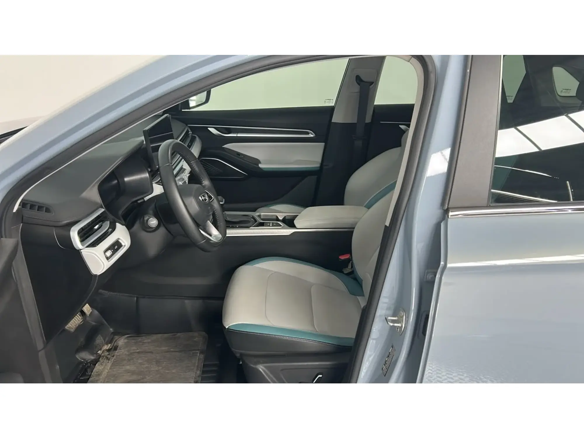 Geely Emgrand GF 2025