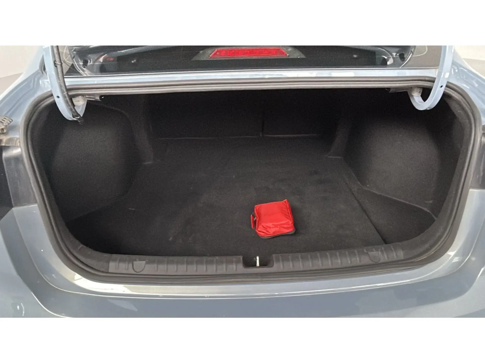 Geely Emgrand GF 2025