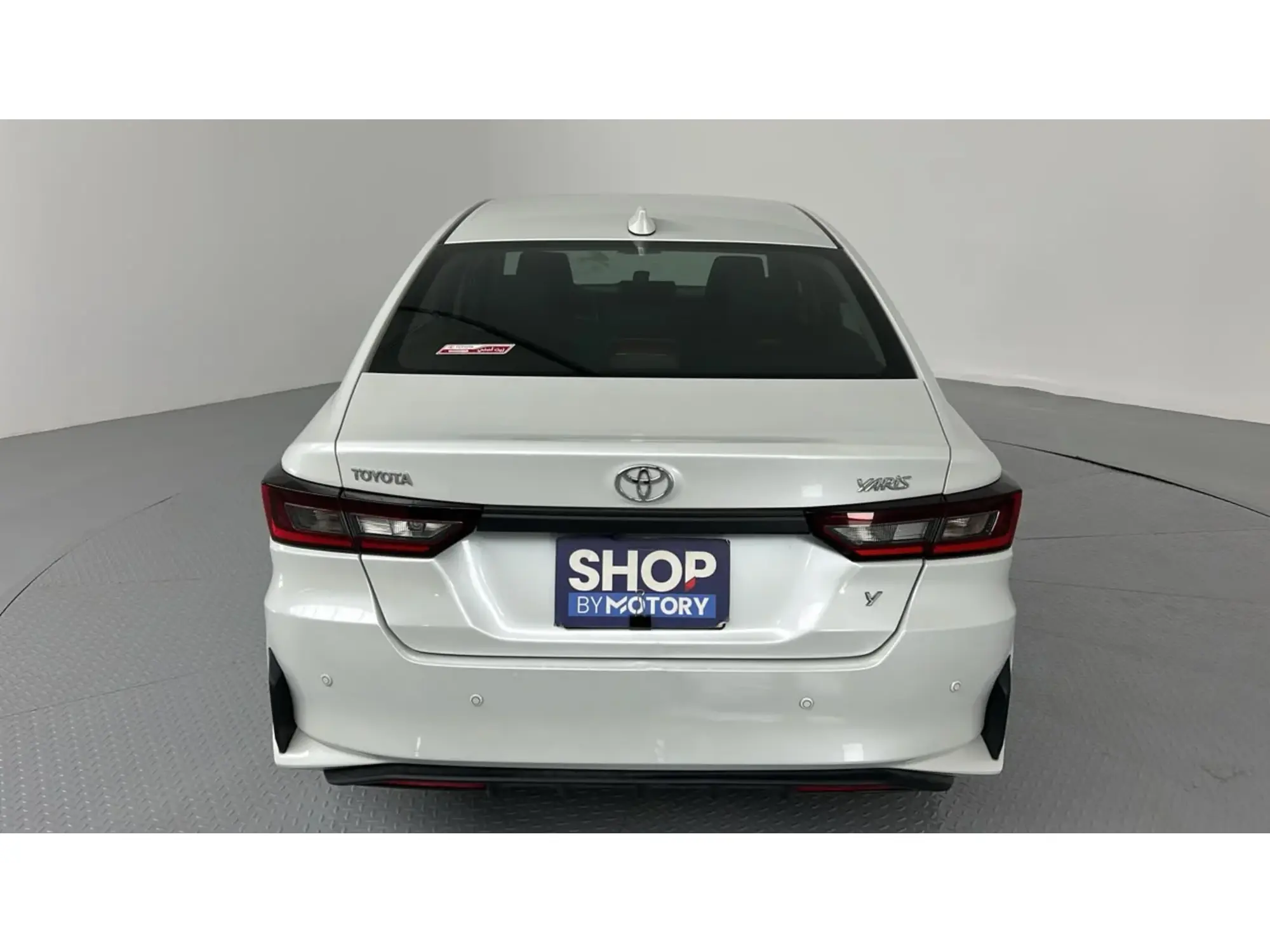 Toyota Yaris Y 2024