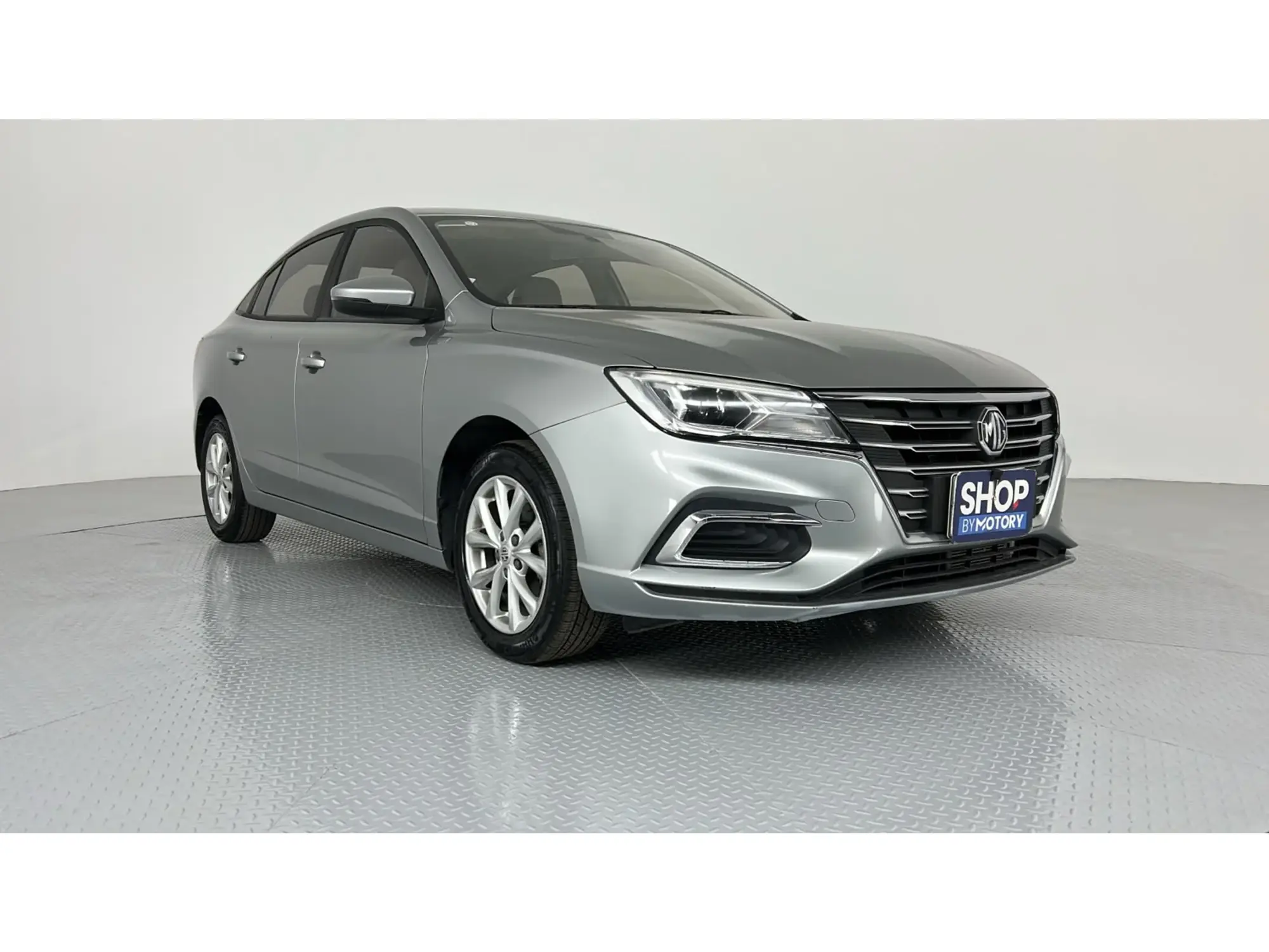 MG 5 STD 2023
