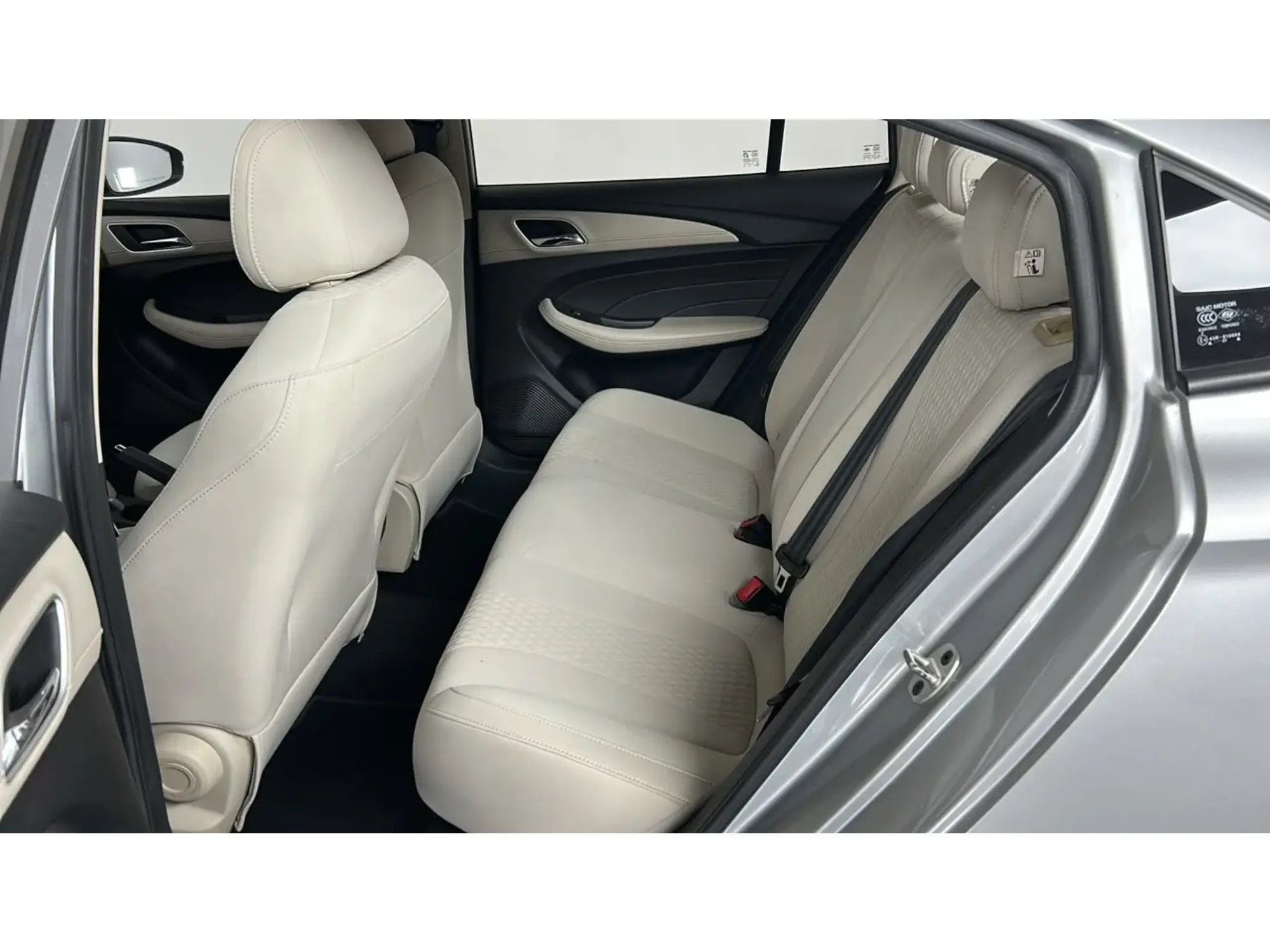 MG 5 STD 2023