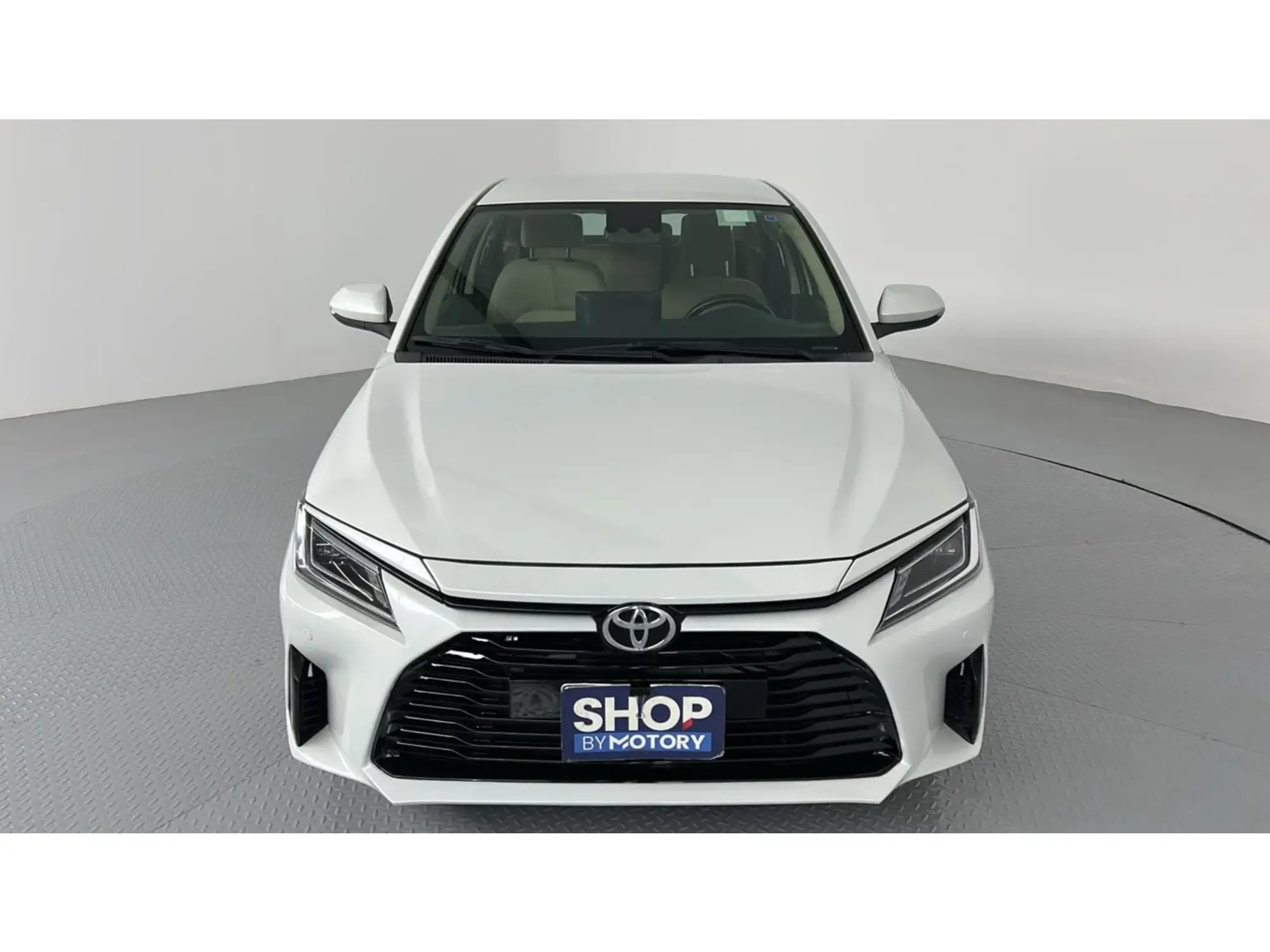 Toyota Yaris YX 2024