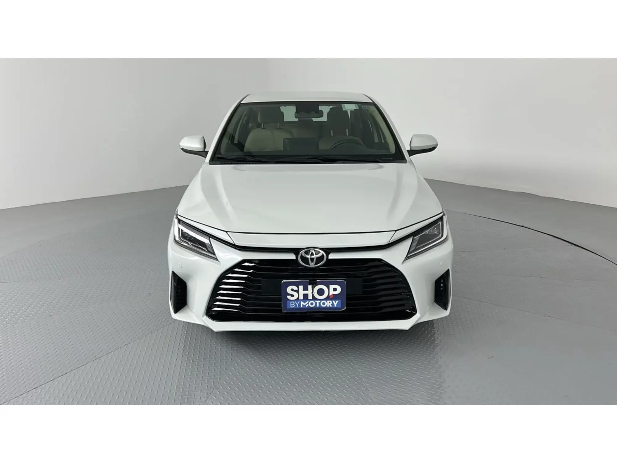 Toyota Yaris YX 2024