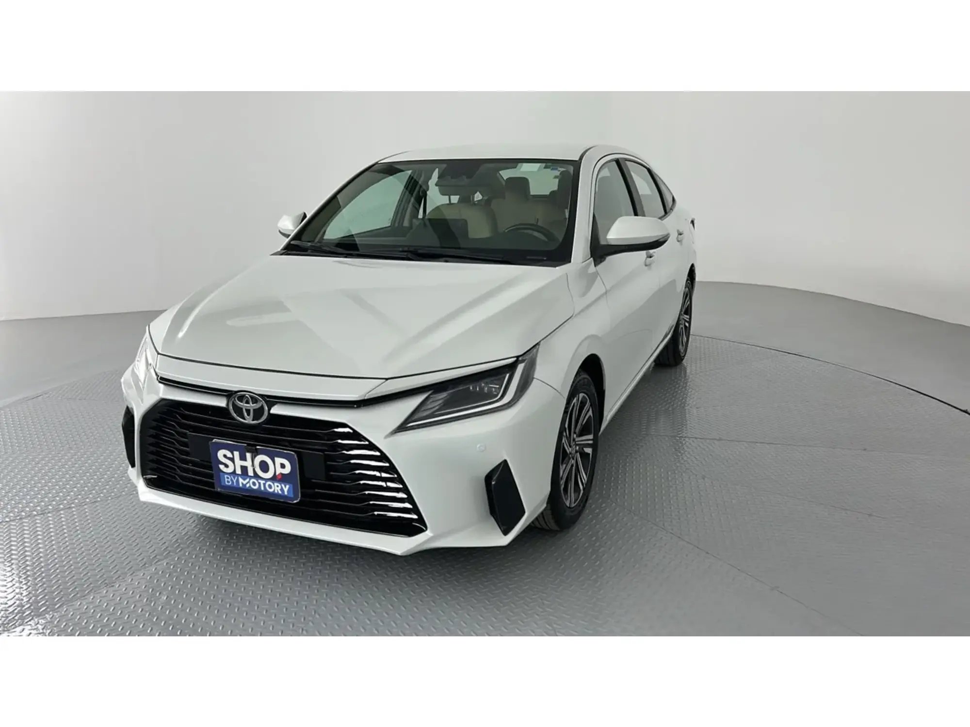 Toyota Yaris YX 2024
