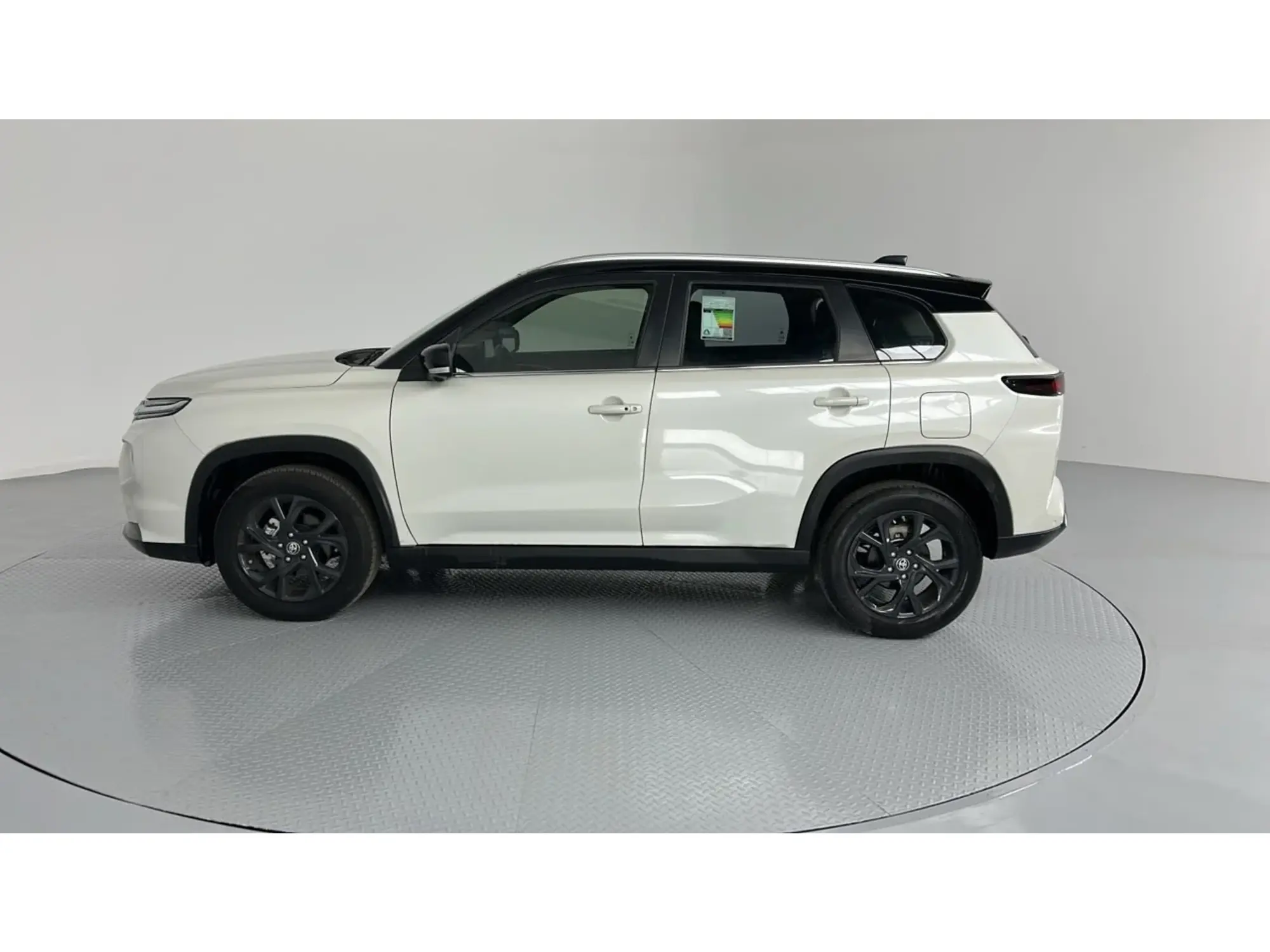 Toyota Urban Cruiser GLX 2025