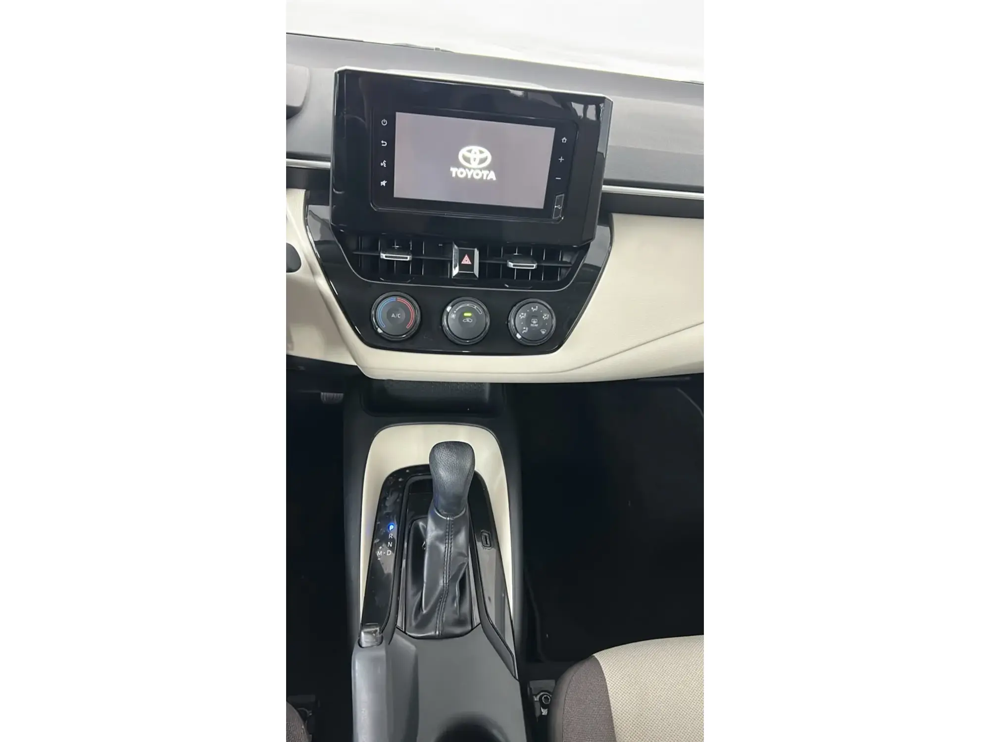 Toyota Corolla XLI 2024