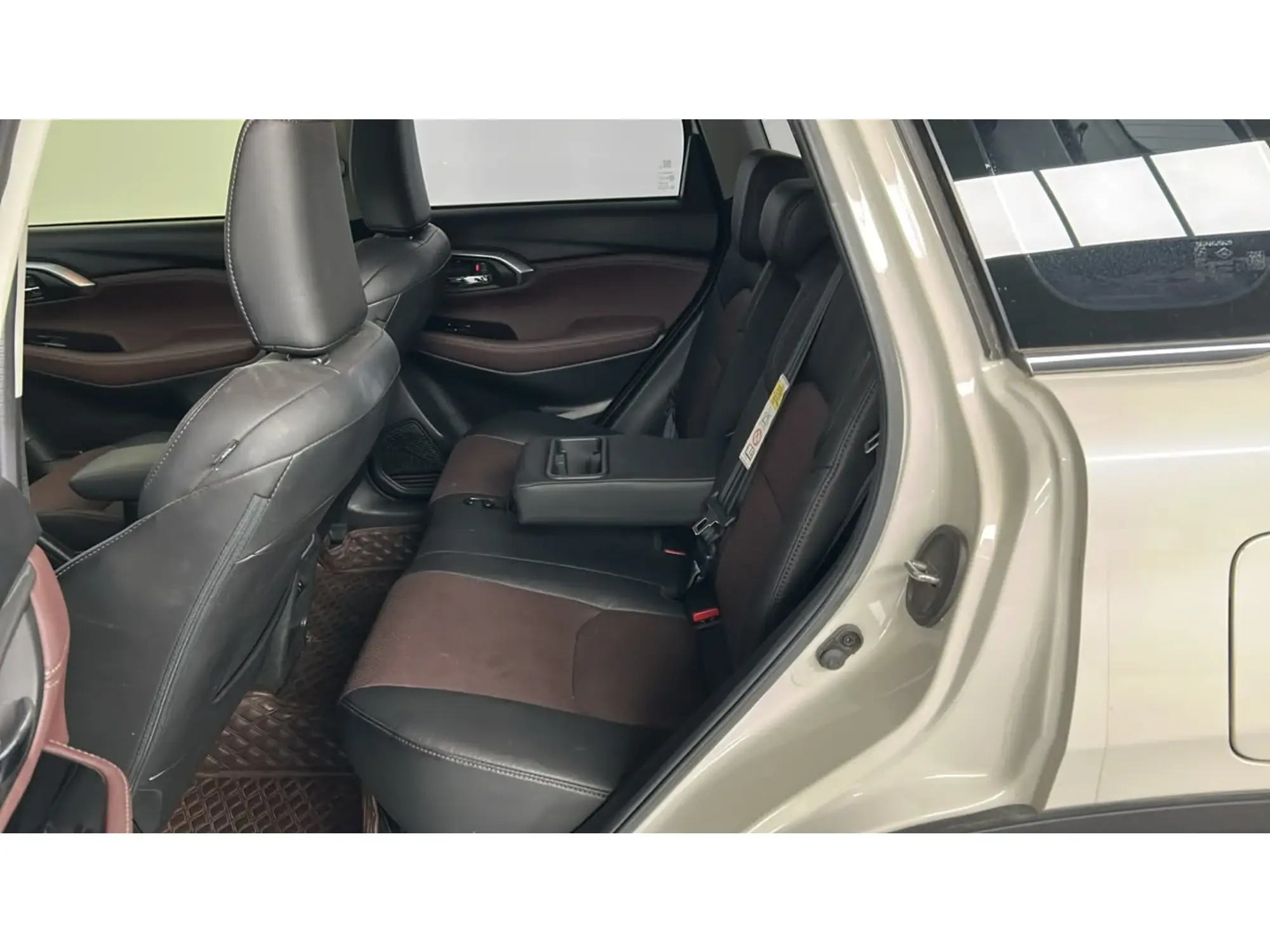 Toyota Urban Cruiser GLX 2025