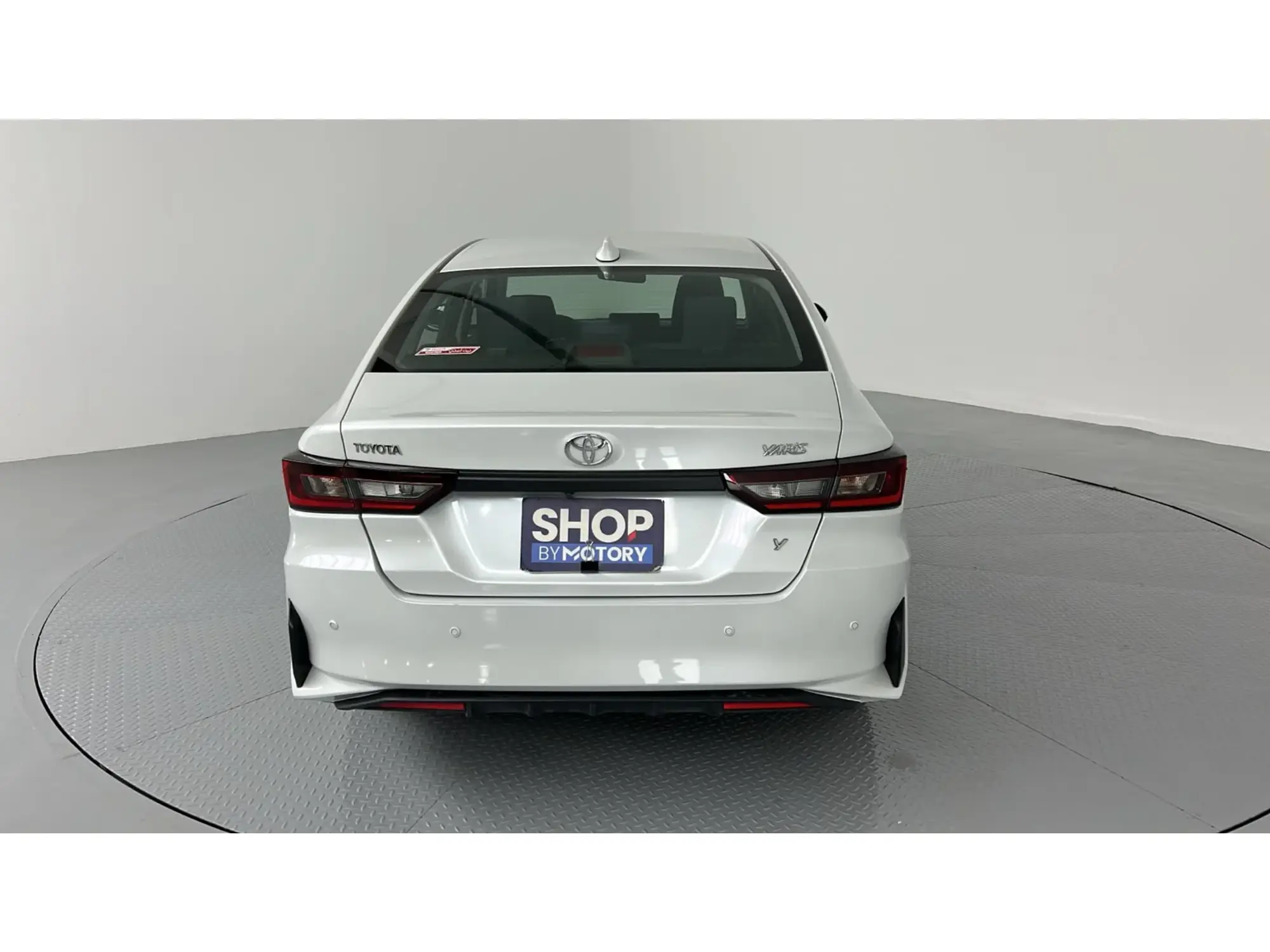 Toyota Yaris Y 2023