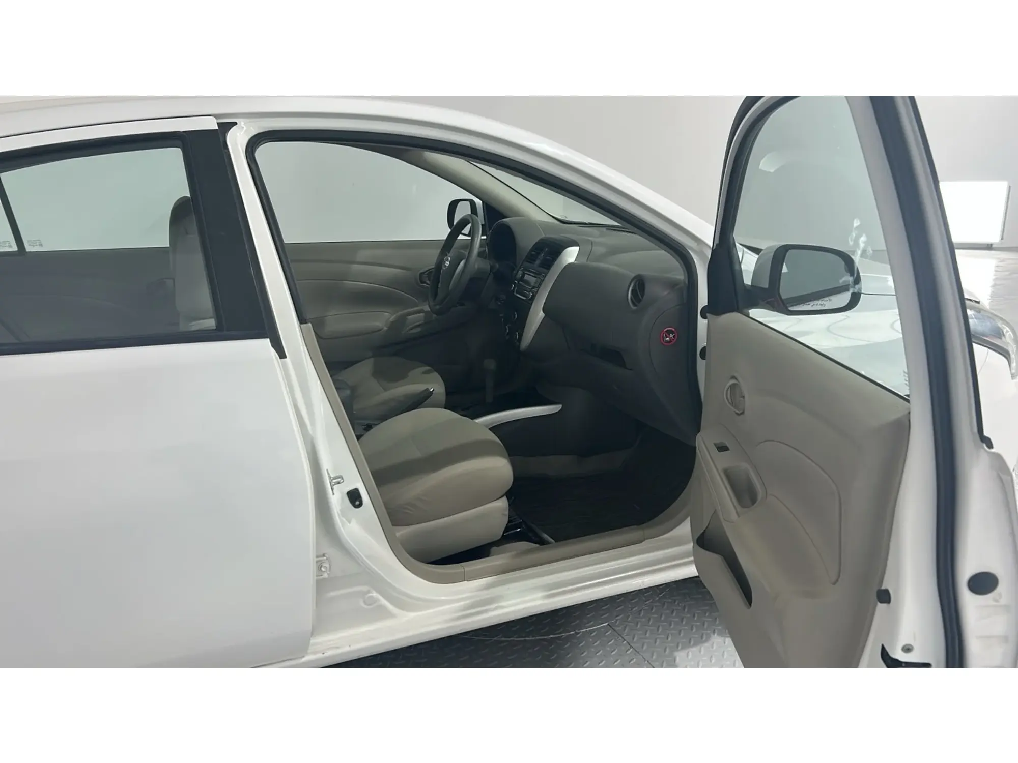 Nissan Sunny COMFORT 2023