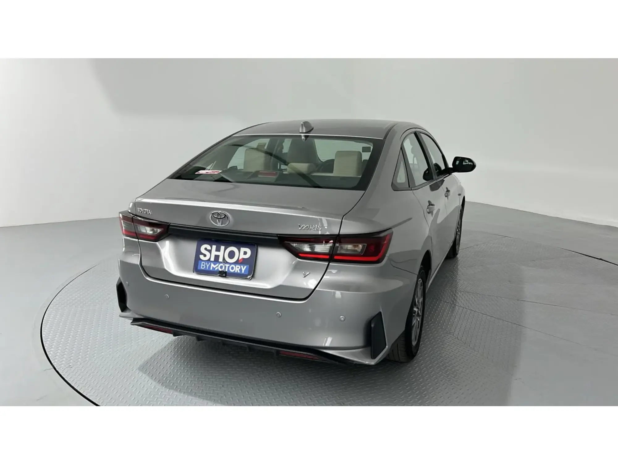 Toyota Yaris Y 2024