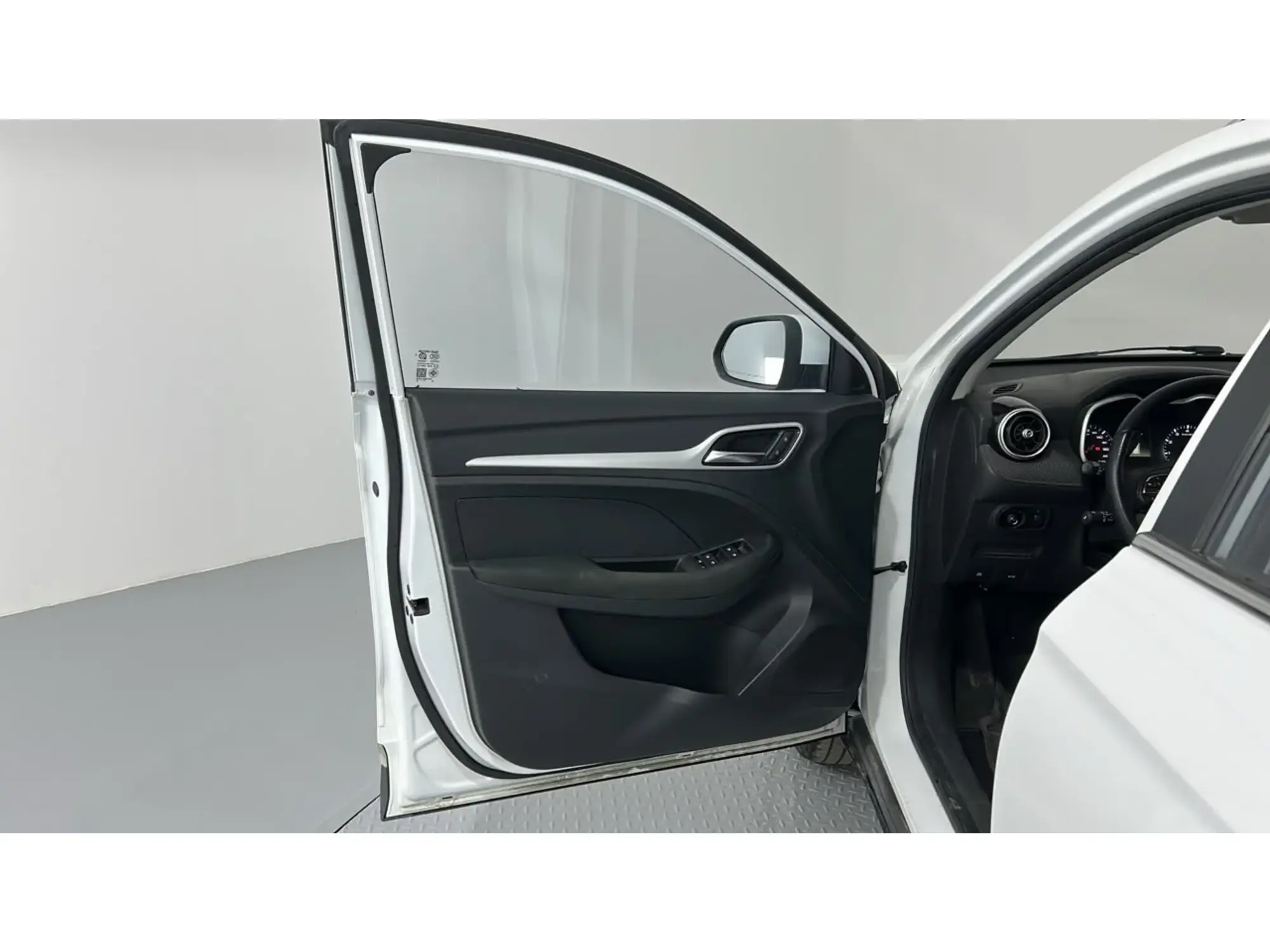 MG ZS COMFORT 2023