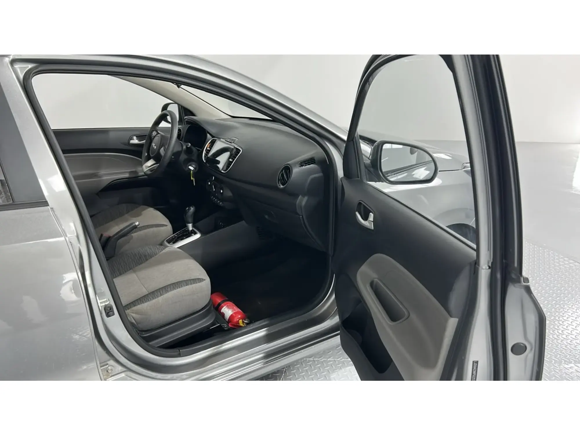 KIA Pegas Standard 2023