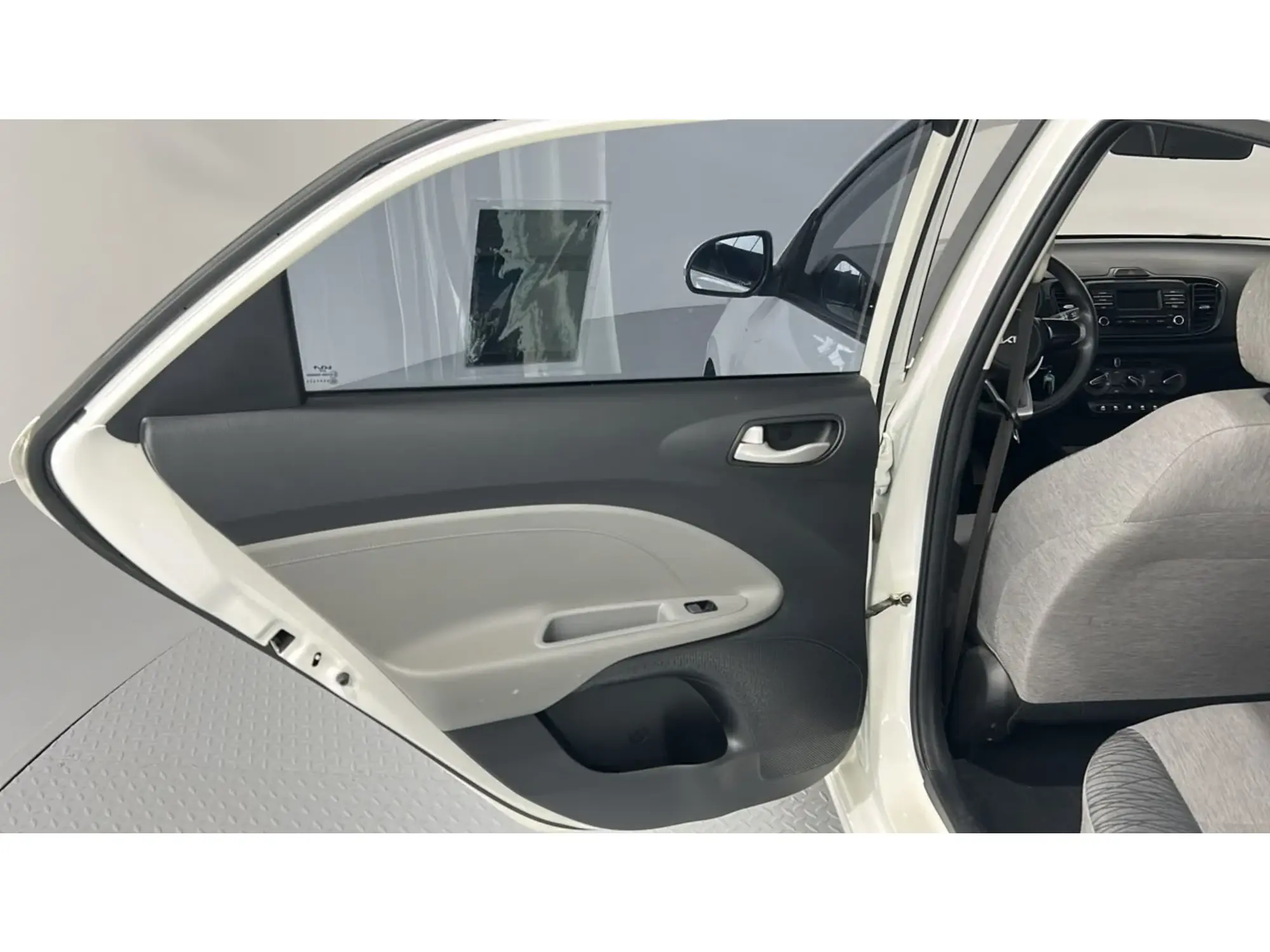 KIA Pegas Standard 2023