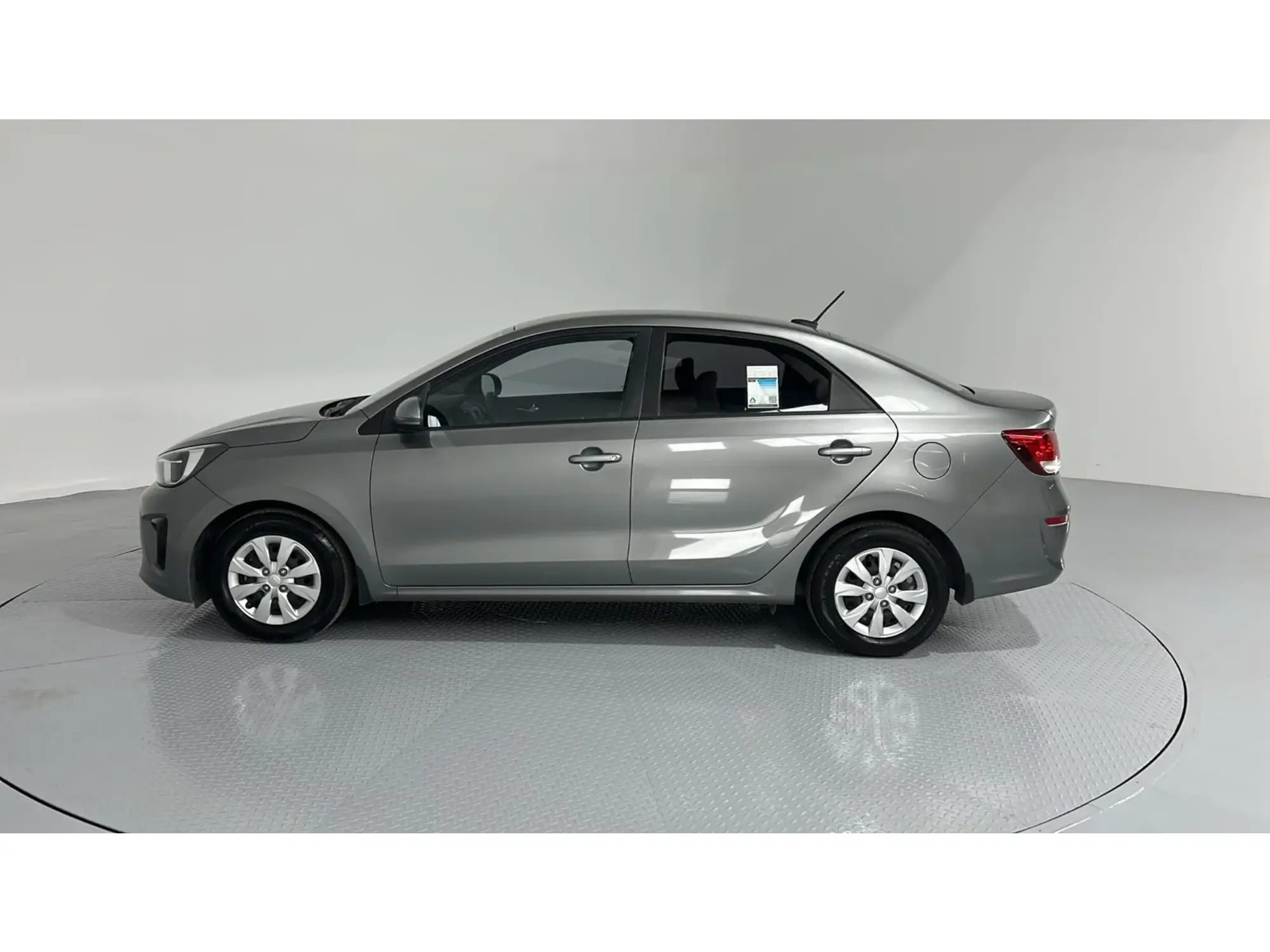 KIA Pegas standard 2024