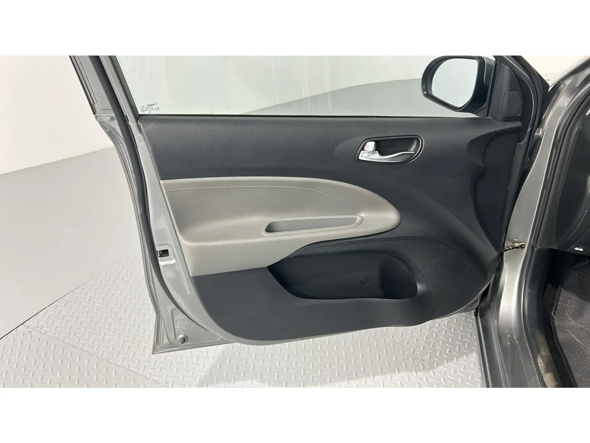 KIA Pegas standard 2024