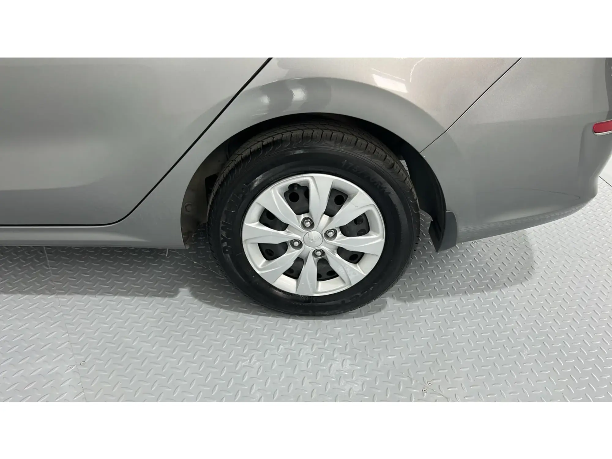 KIA Pegas standard 2024