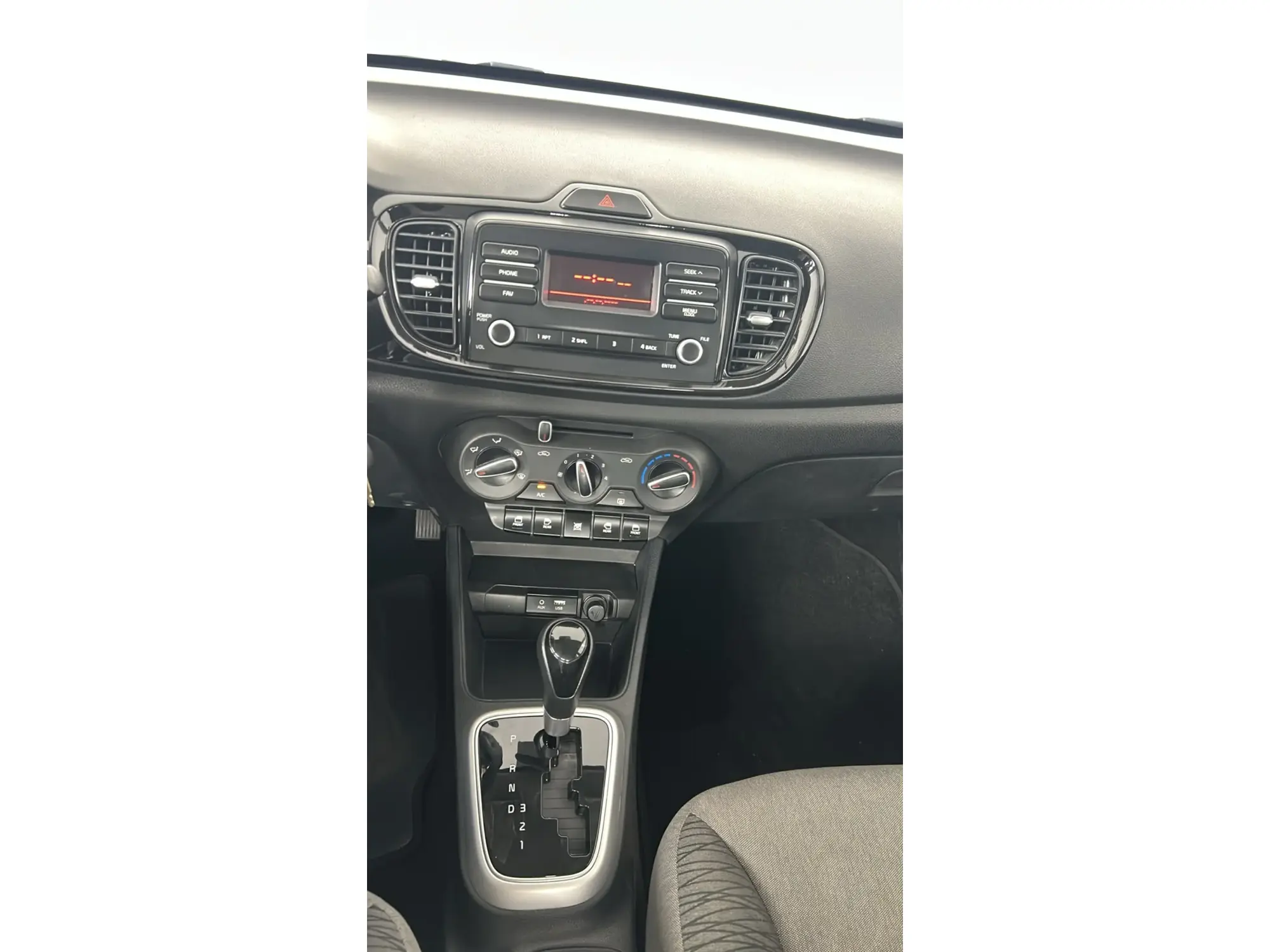 KIA Pegas GL 2026
