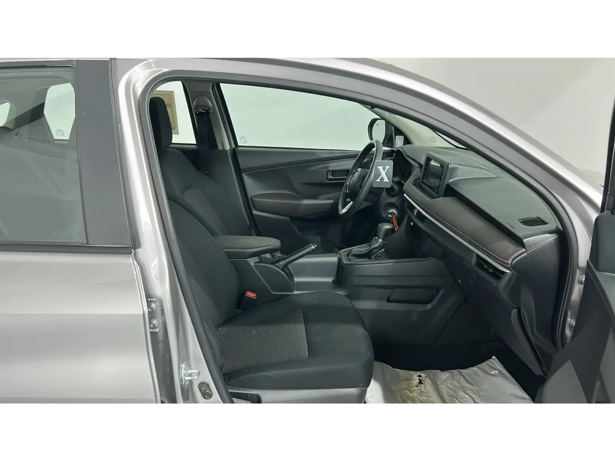 Toyota Yaris Y 2026