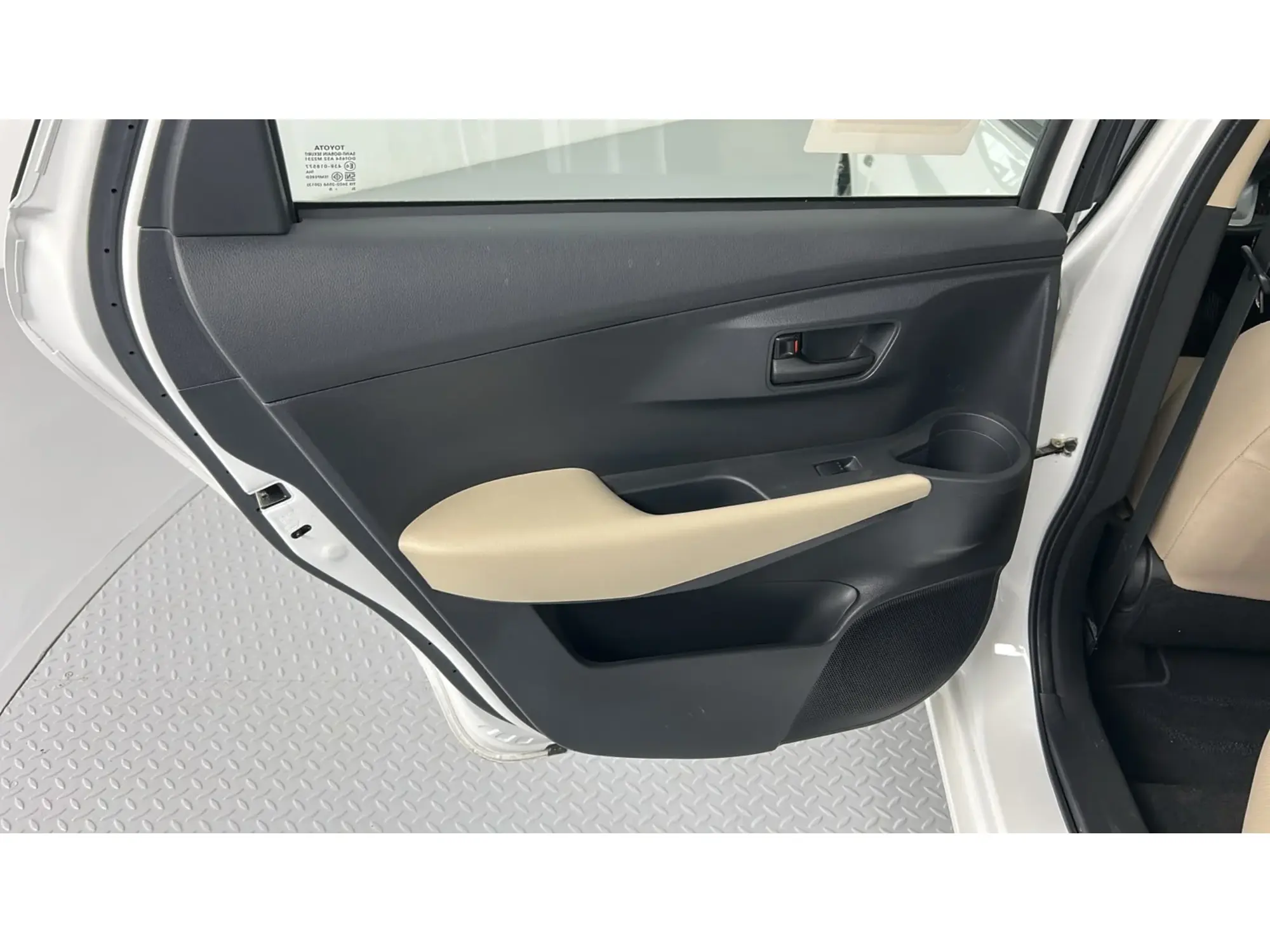 Toyota Yaris Y 2026