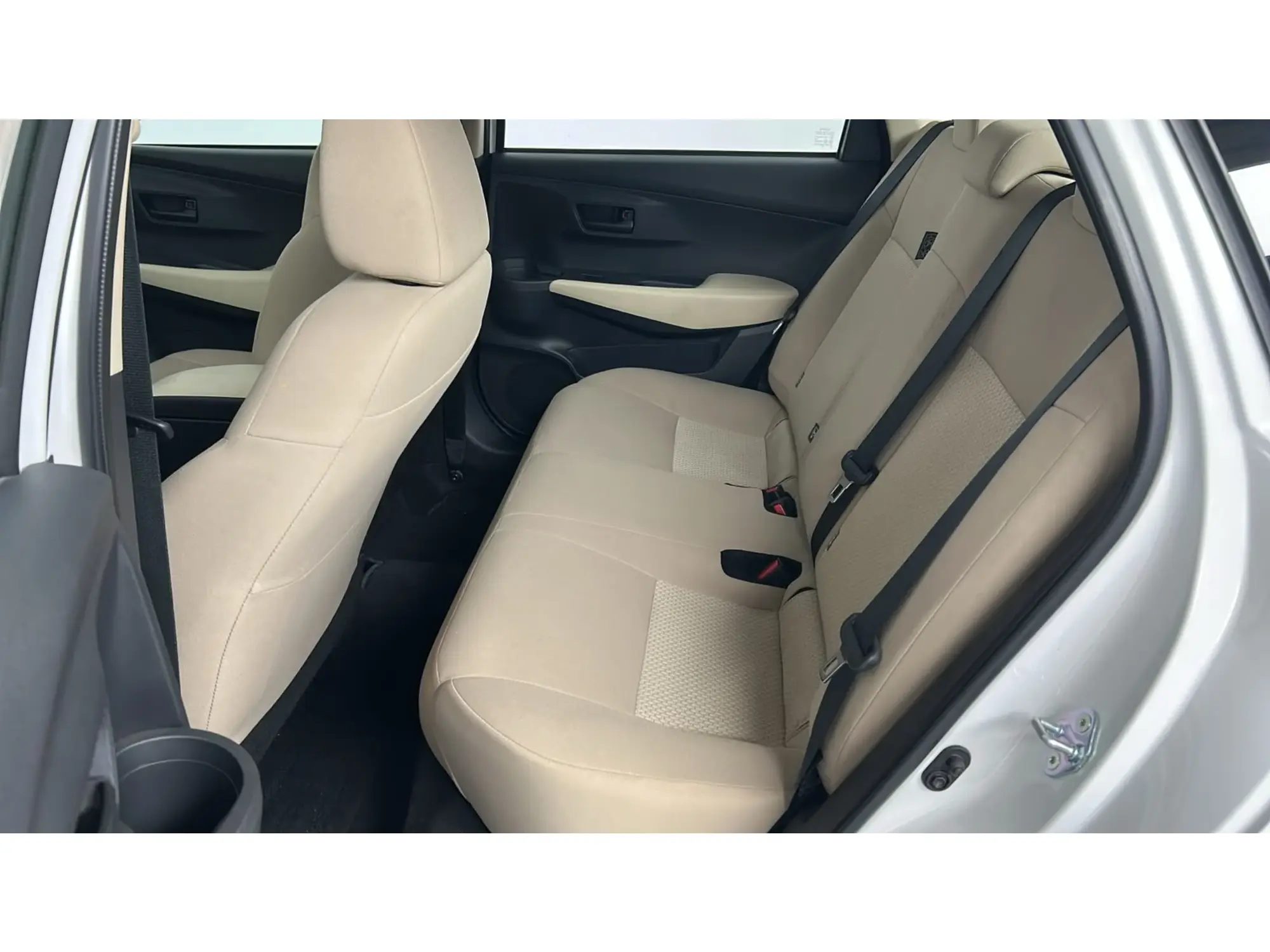 Toyota Yaris Y 2026
