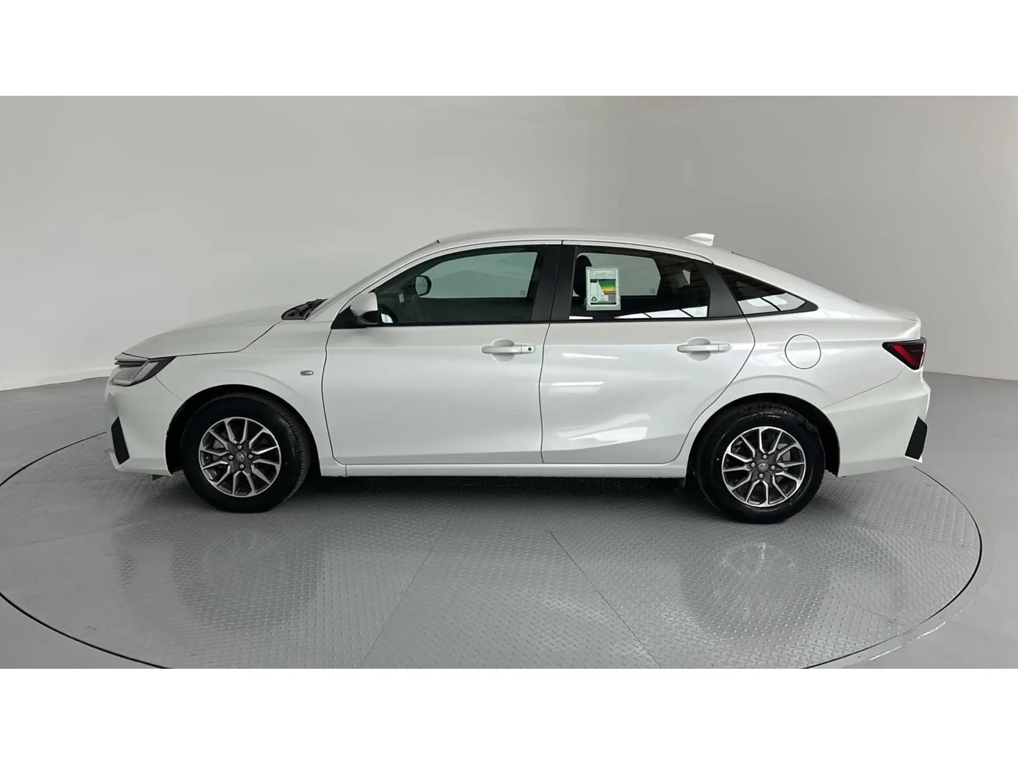 Toyota Yaris Y 2026