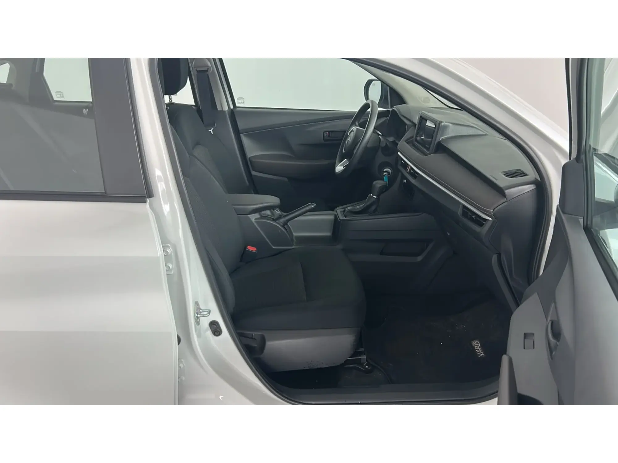 Toyota Yaris Y 2026