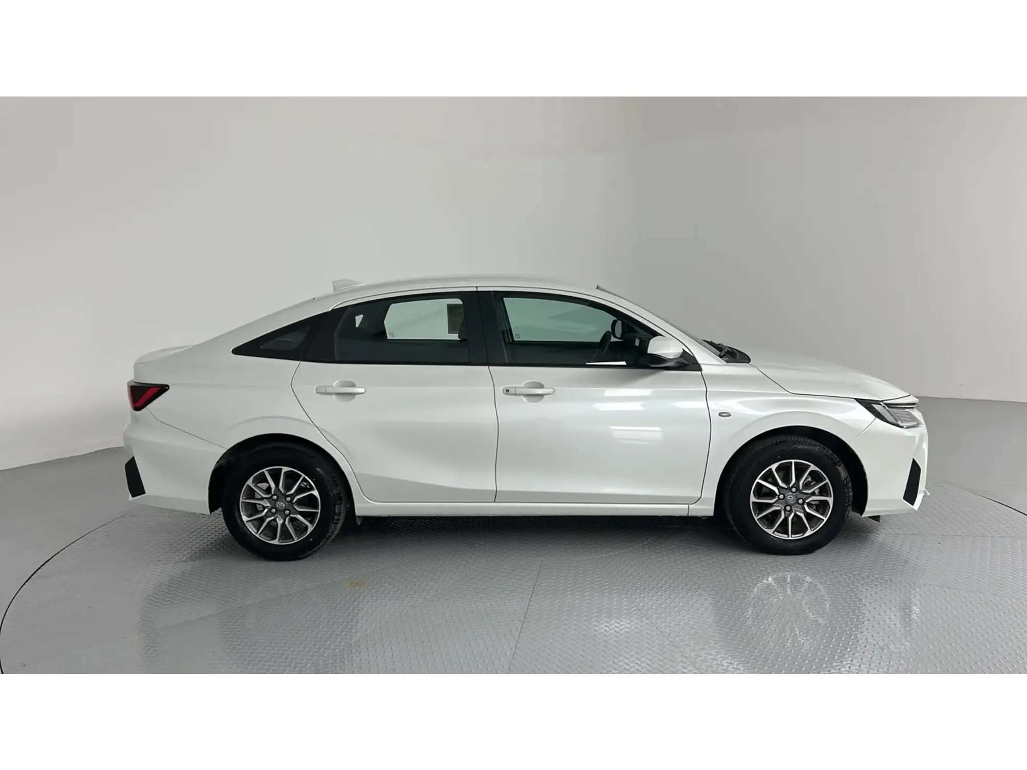 Toyota Yaris Y 2026