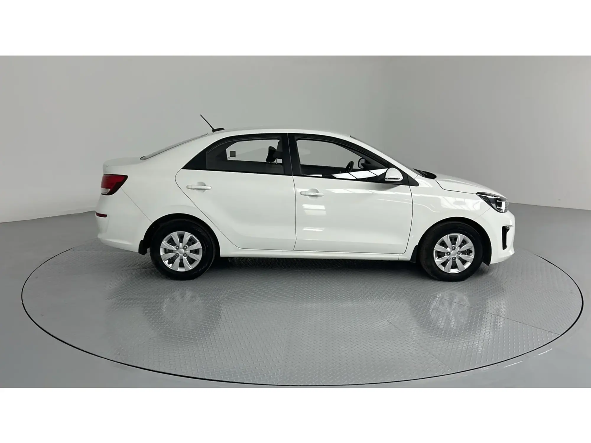 KIA Pegas GL 2026