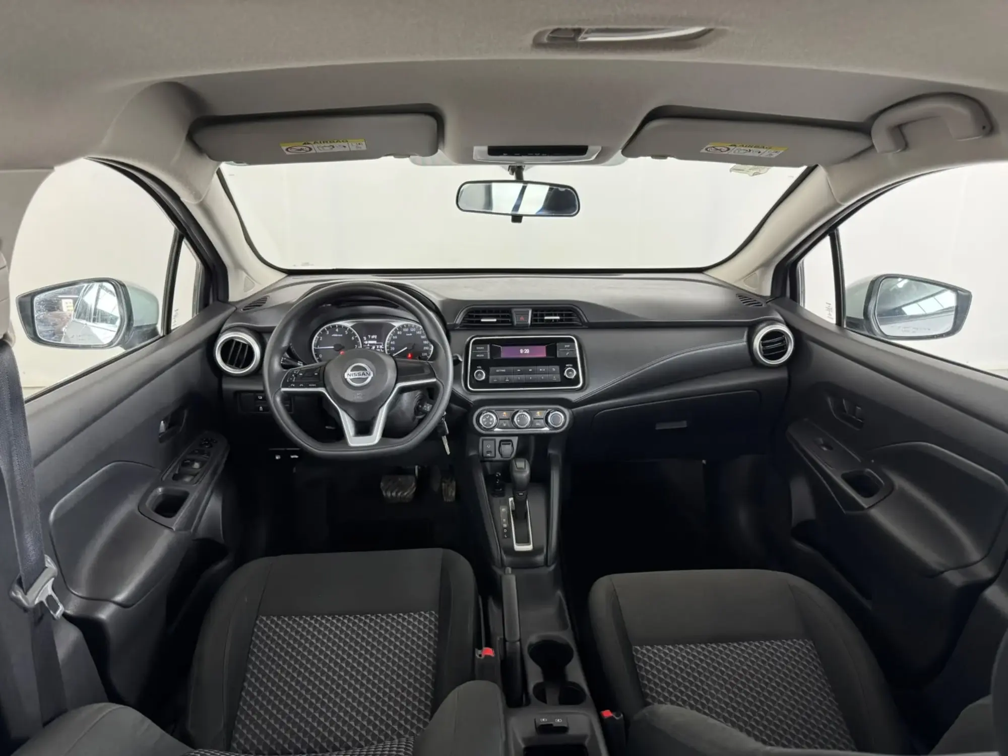 Nissan Sunny Standard 2022