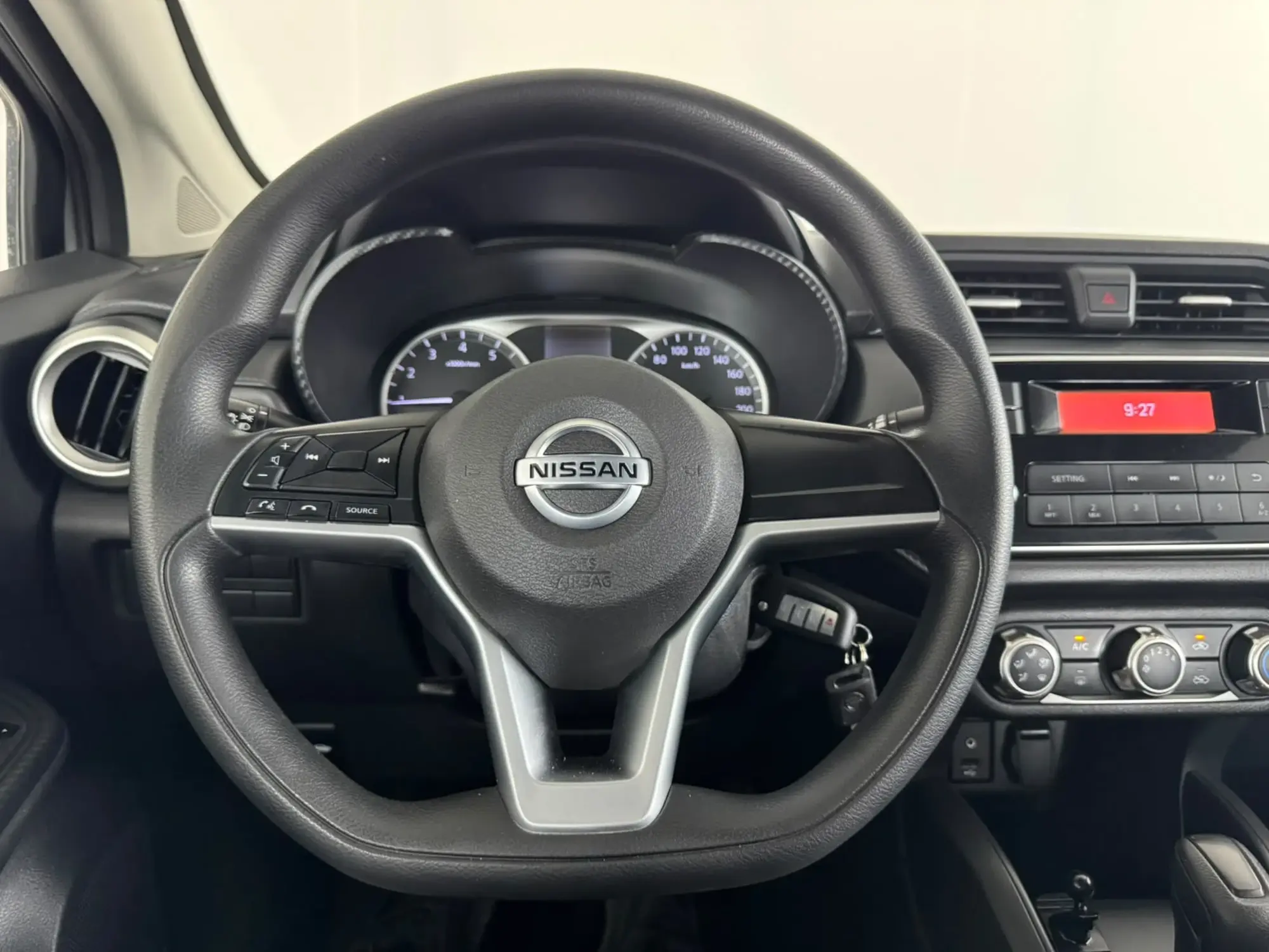 Nissan Sunny Standard 2022