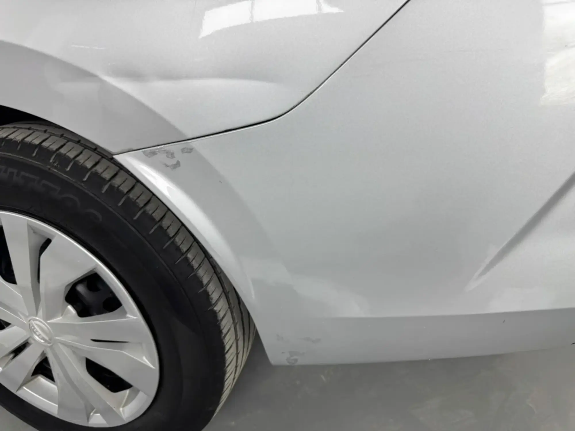Nissan Sunny Standard 2022