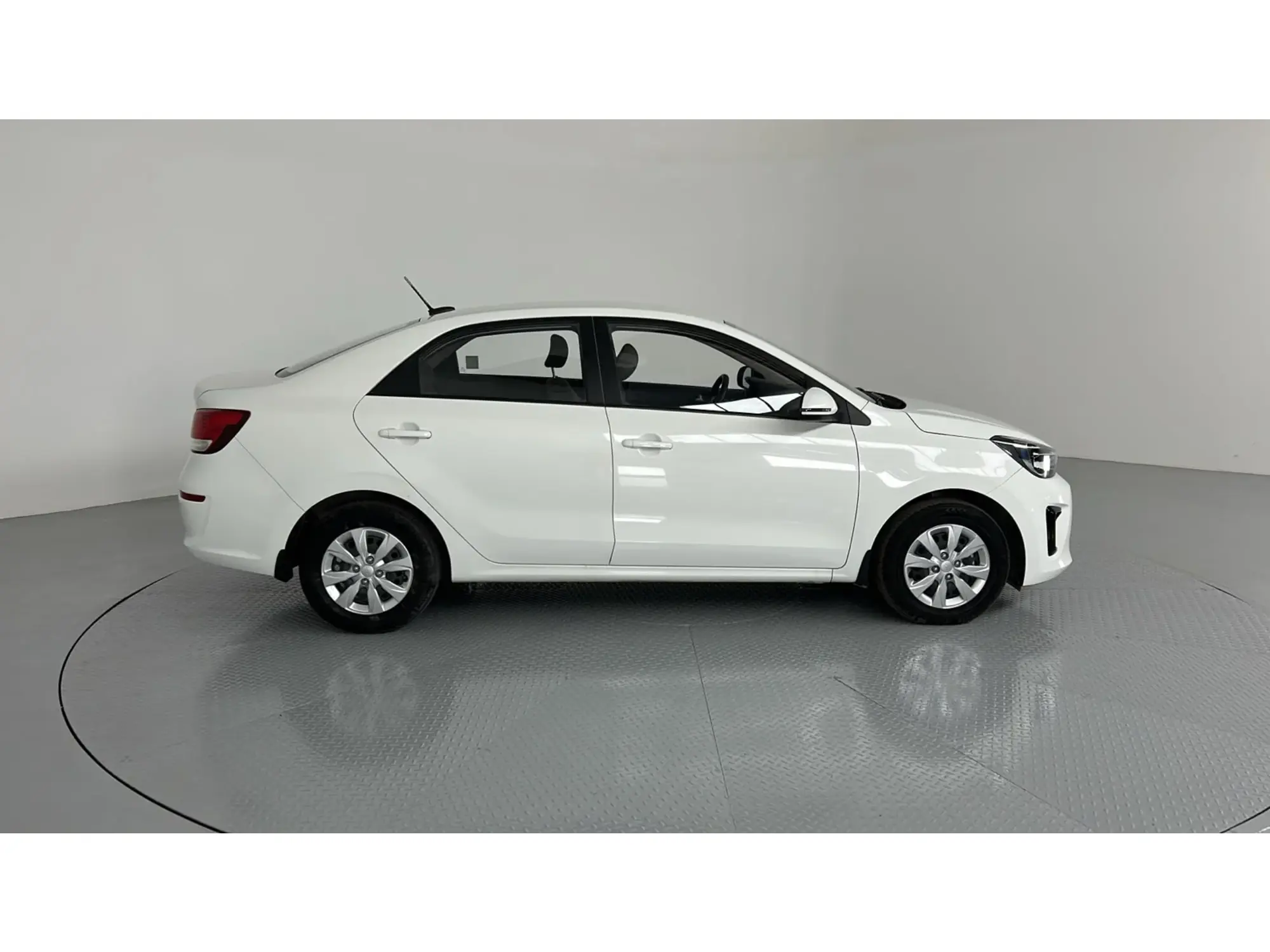 KIA Pegas GL 2026
