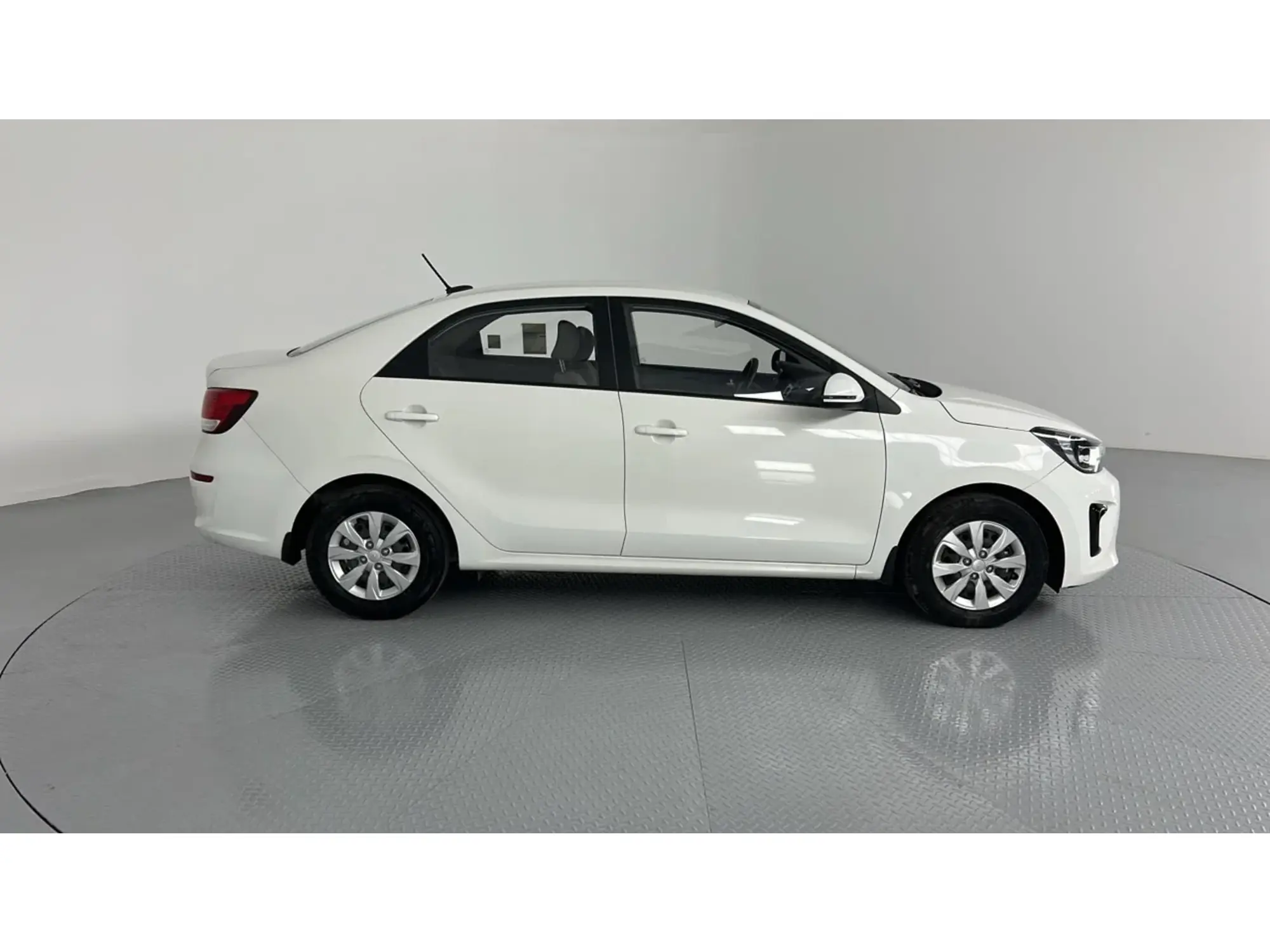 KIA Pegas GL 2026