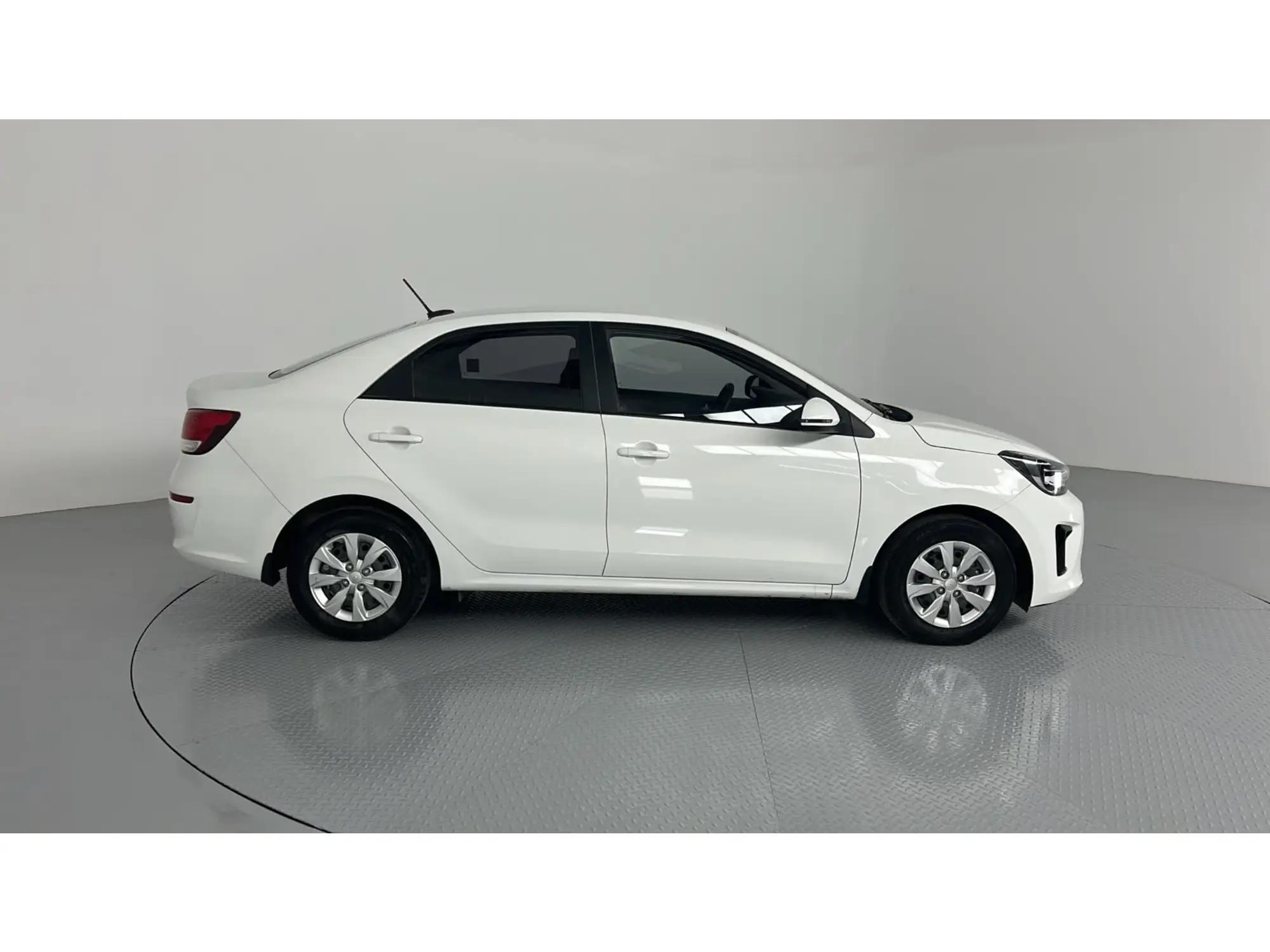 KIA Pegas GL 2026
