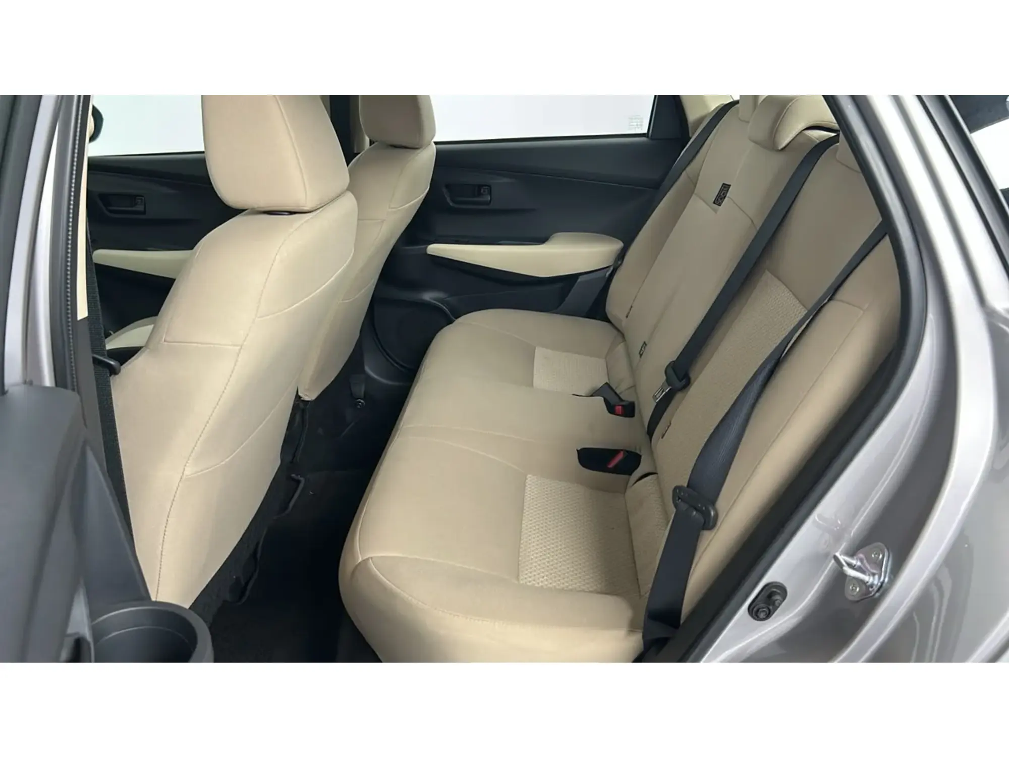 Toyota Yaris Y 2026
