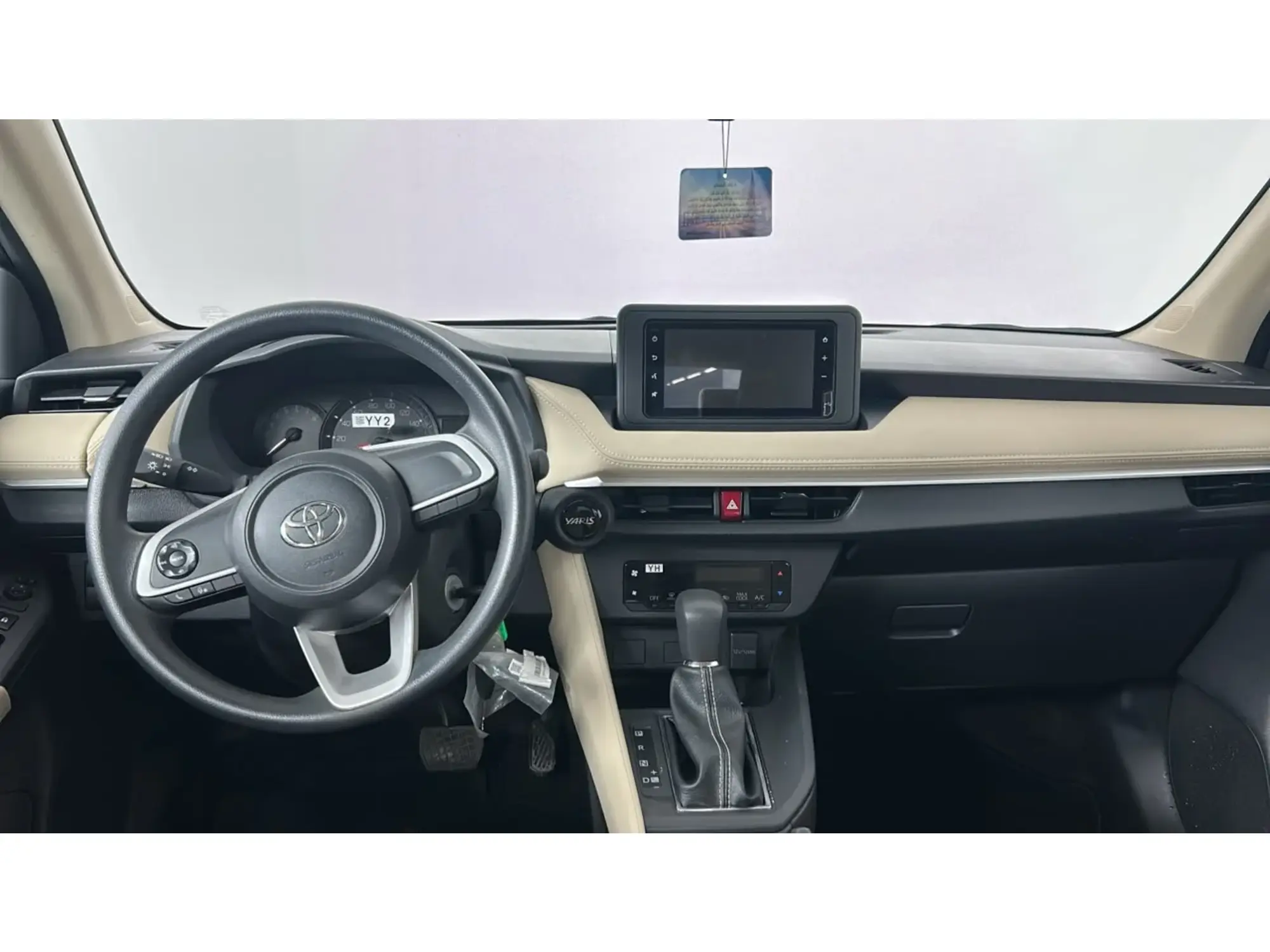 Toyota Yaris Y 2026