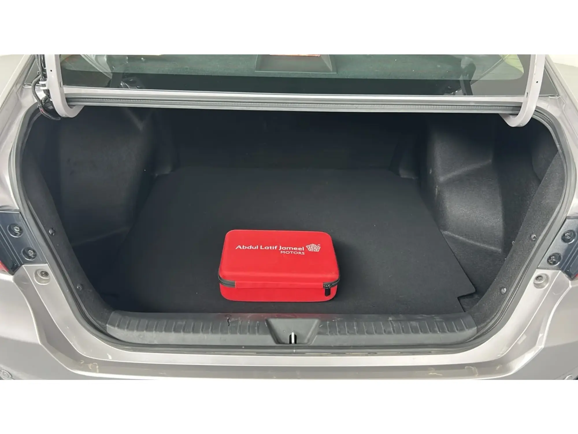 Toyota Yaris Y 2026