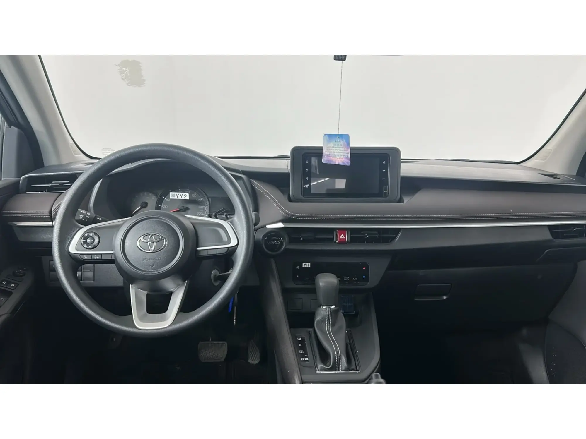 Toyota Yaris Y 2026