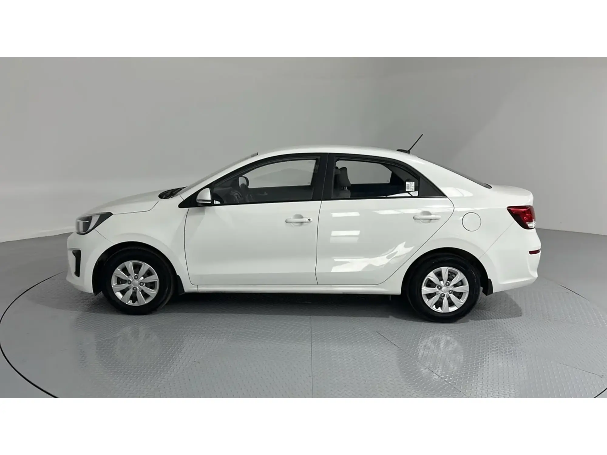 KIA Pegas GL 2026