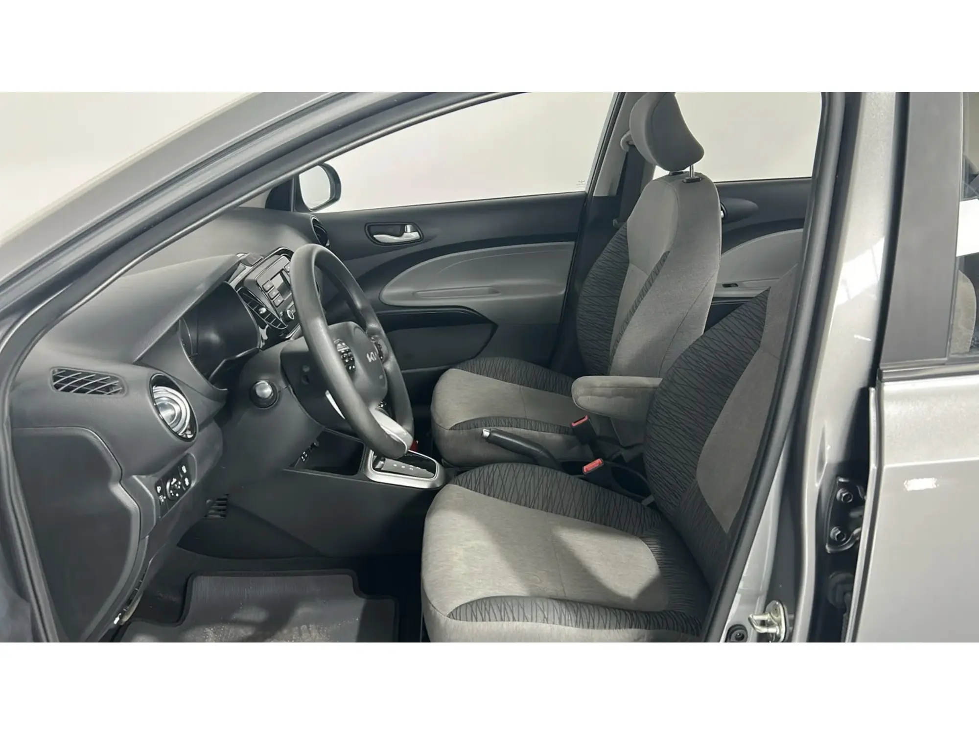 KIA Pegas GL 2026