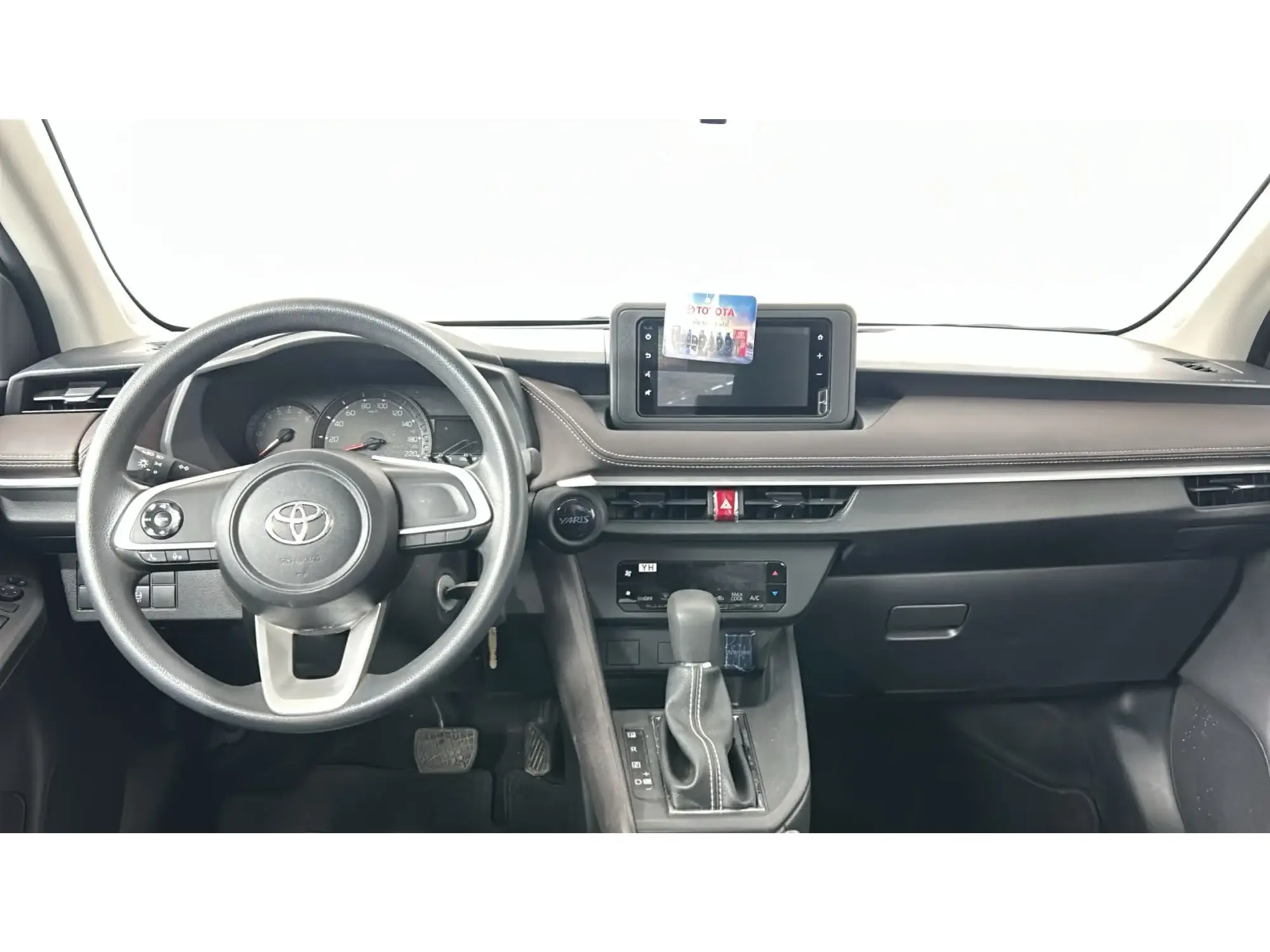 Toyota Yaris Y 2026